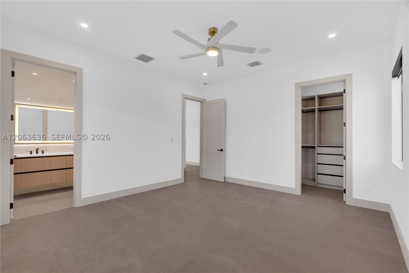 17510 SW 48 St., Southwest Ranches FL 33331