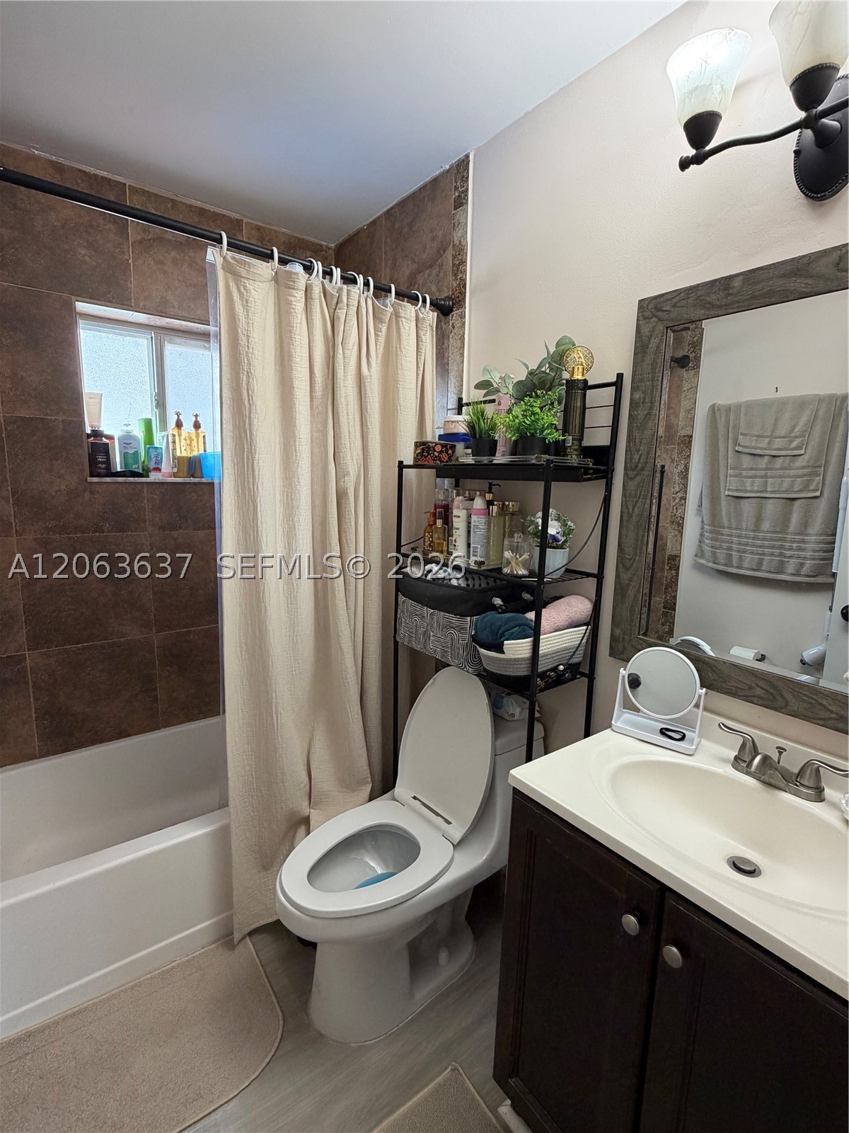 7878 W 29th Ln #202, Hialeah FL 33018