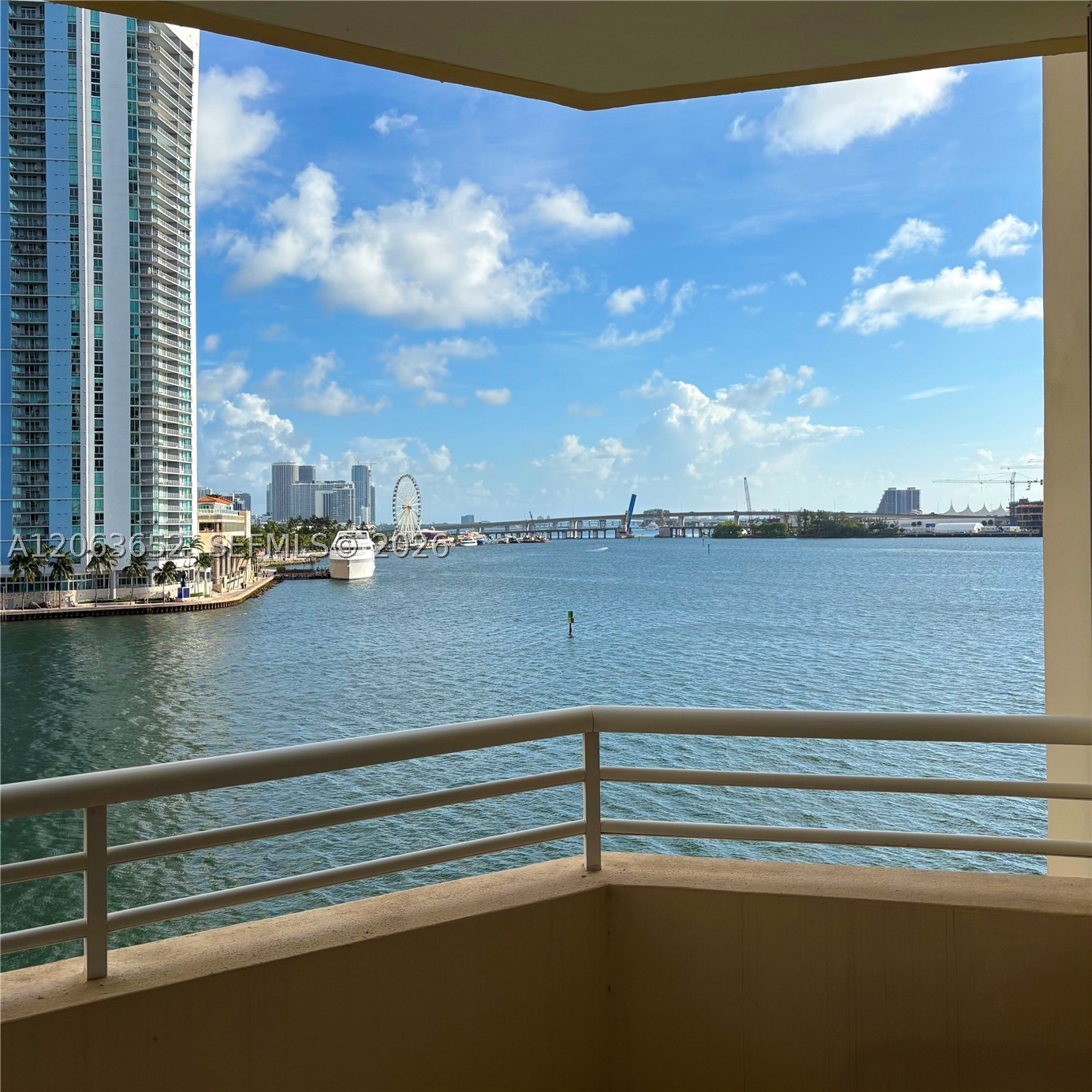 888 Brickell Key Dr #512, Miami FL 33131