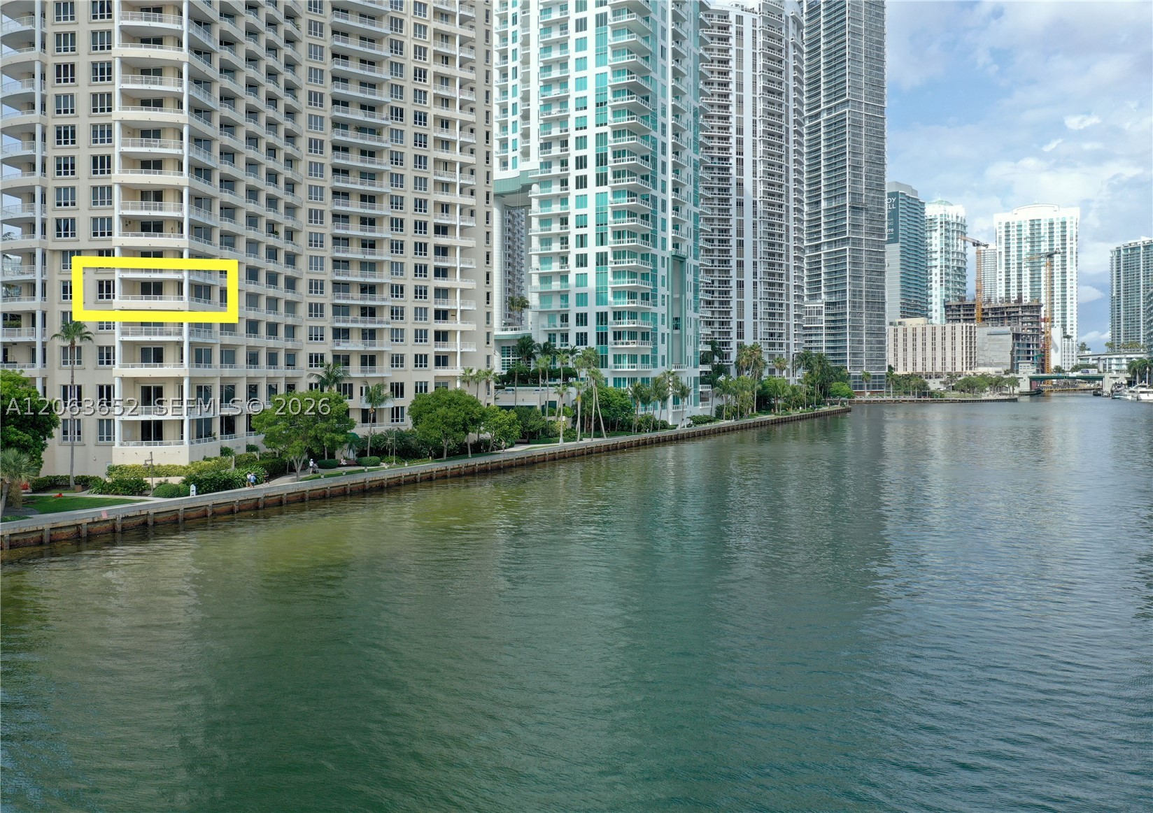 888 Brickell Key Dr #512, Miami FL 33131