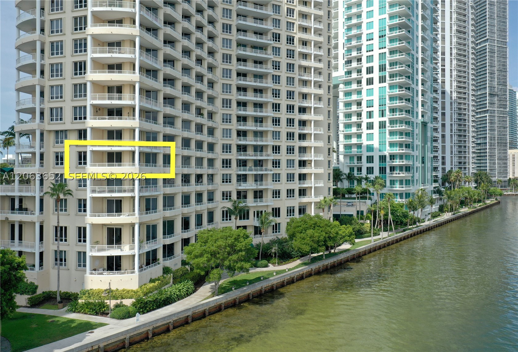 888 Brickell Key Dr #512, Miami FL 33131
