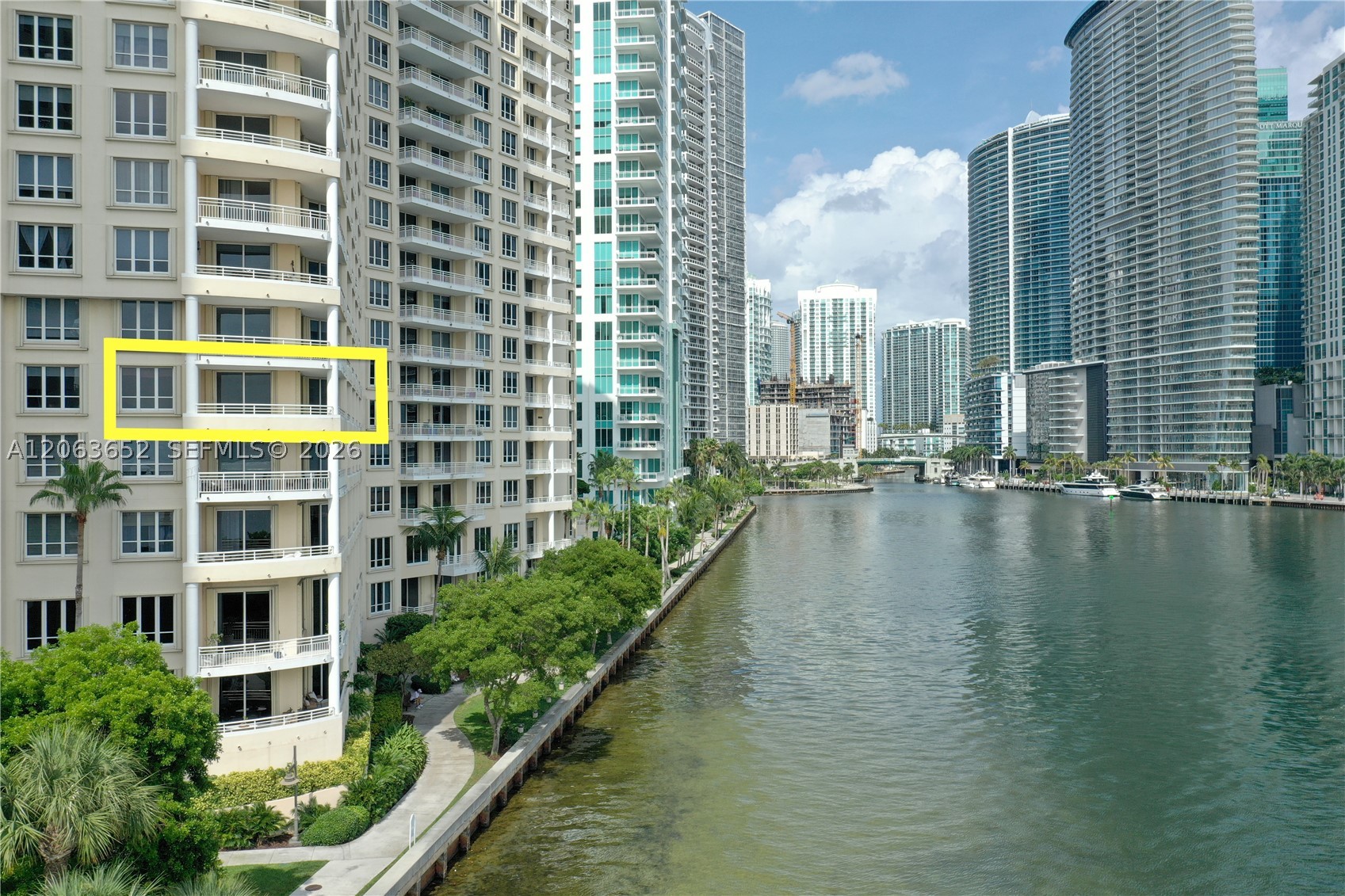 888 Brickell Key Dr #512, Miami FL 33131