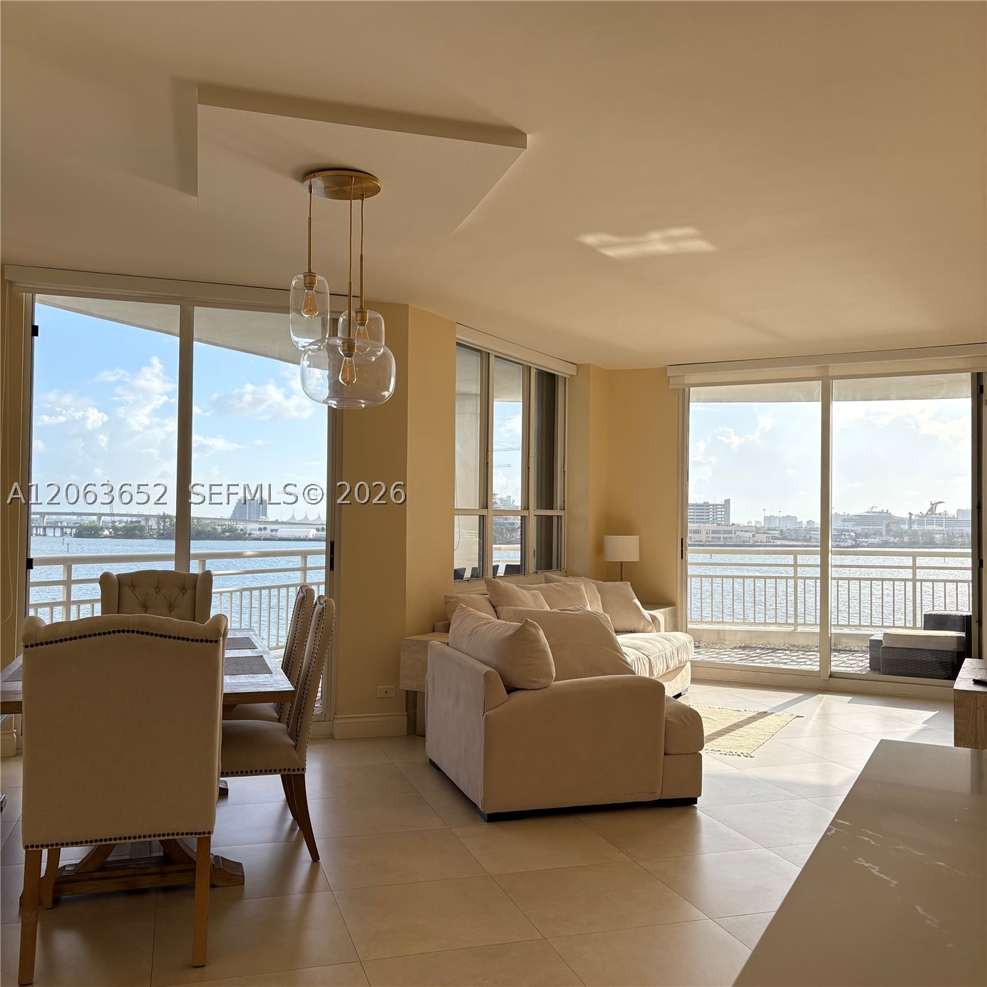 888 Brickell Key Dr #512, Miami FL 33131