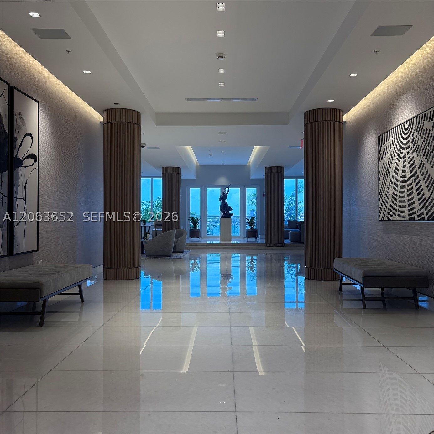 888 Brickell Key Dr #512, Miami FL 33131