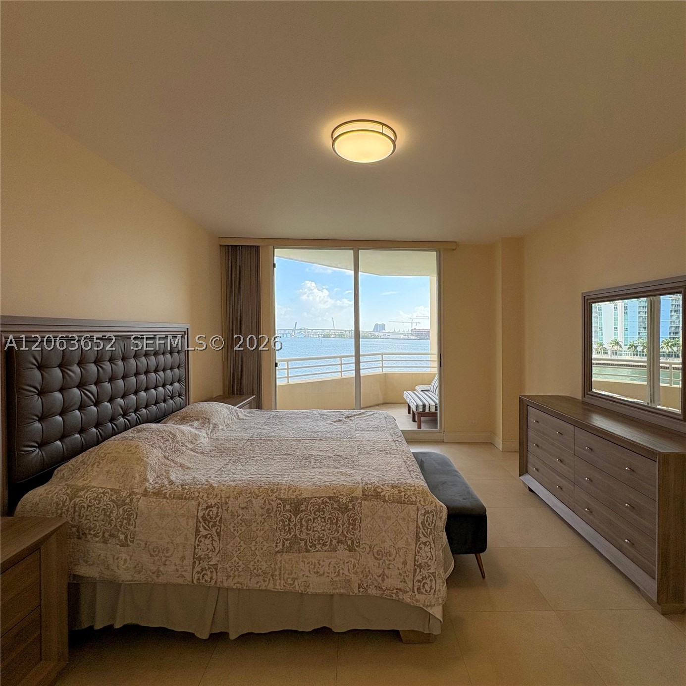 888 Brickell Key Dr #512, Miami FL 33131
