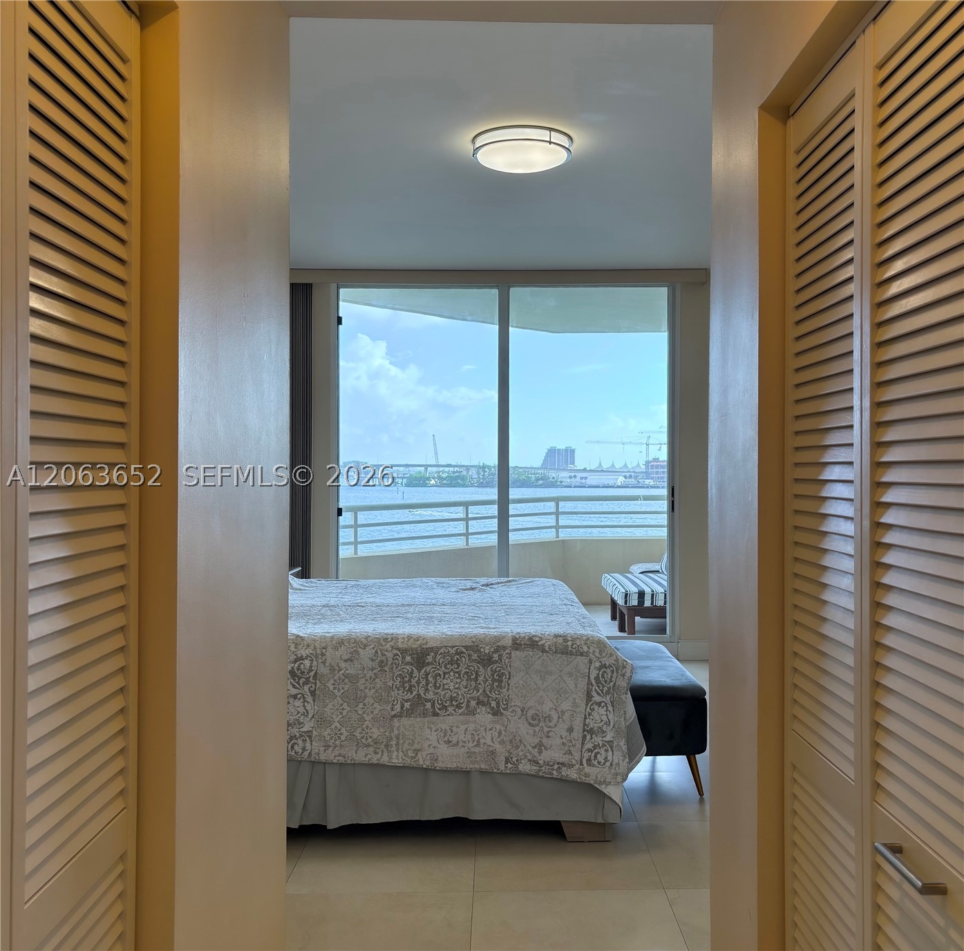 888 Brickell Key Dr #512, Miami FL 33131