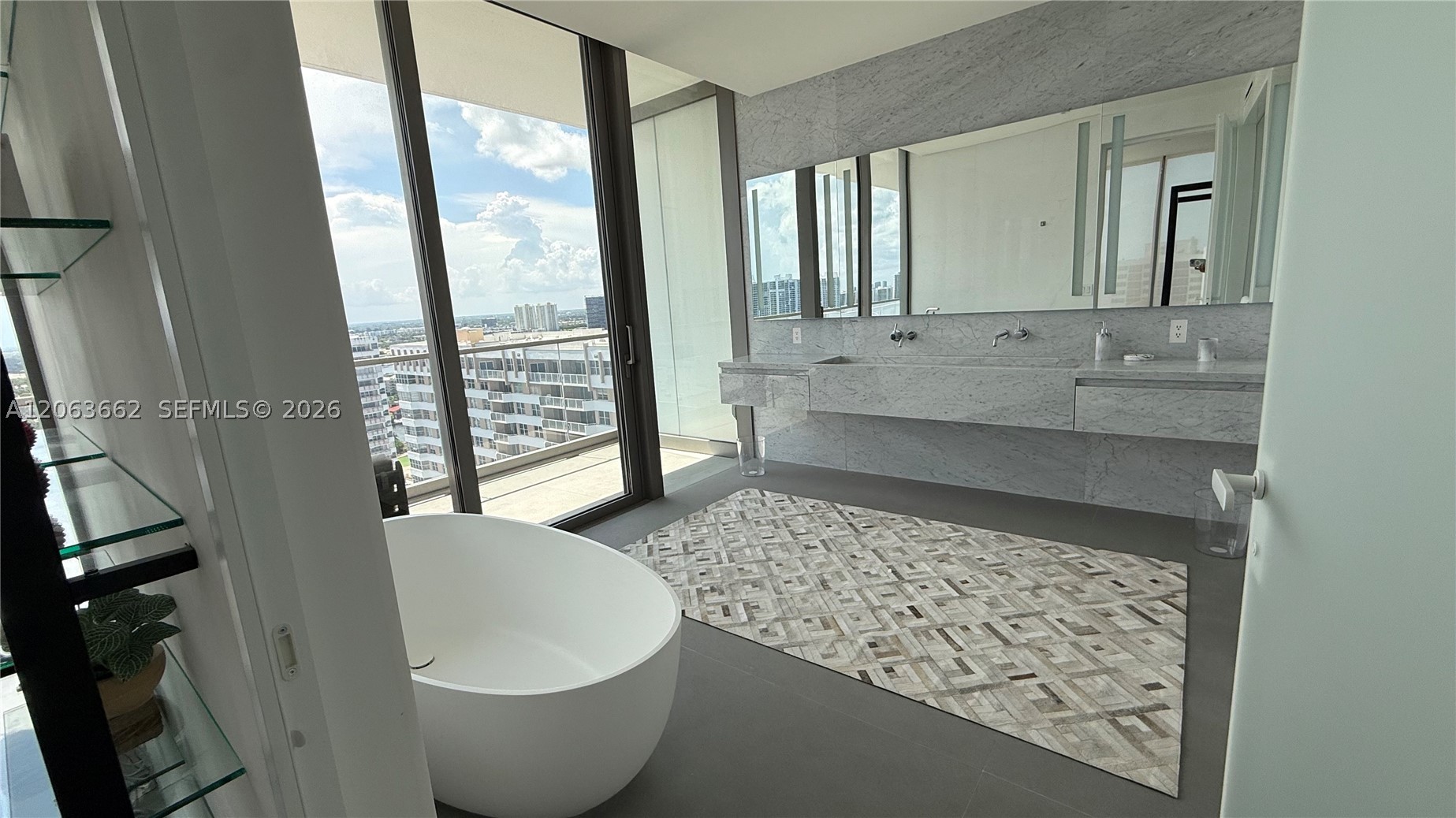 2000 S Ocean Dr #22B, Hallandale Beach FL 33009