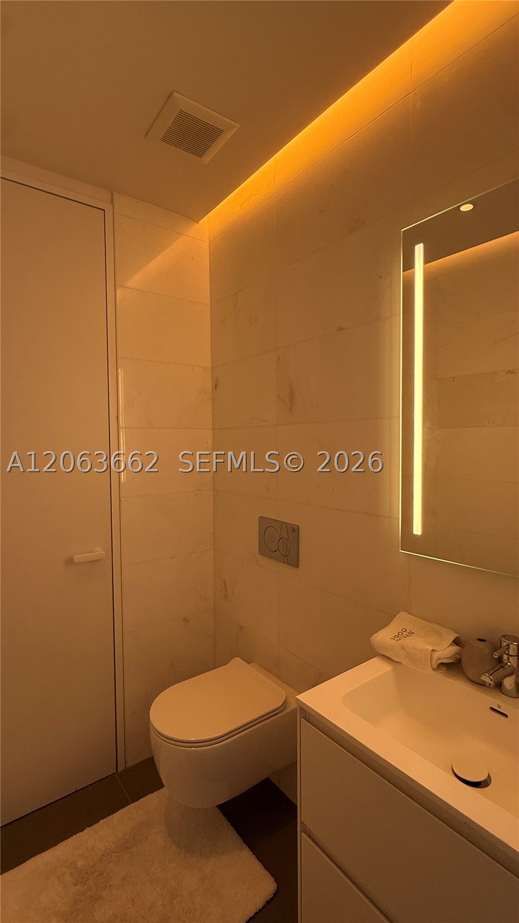2000 S Ocean Dr #22B, Hallandale Beach FL 33009
