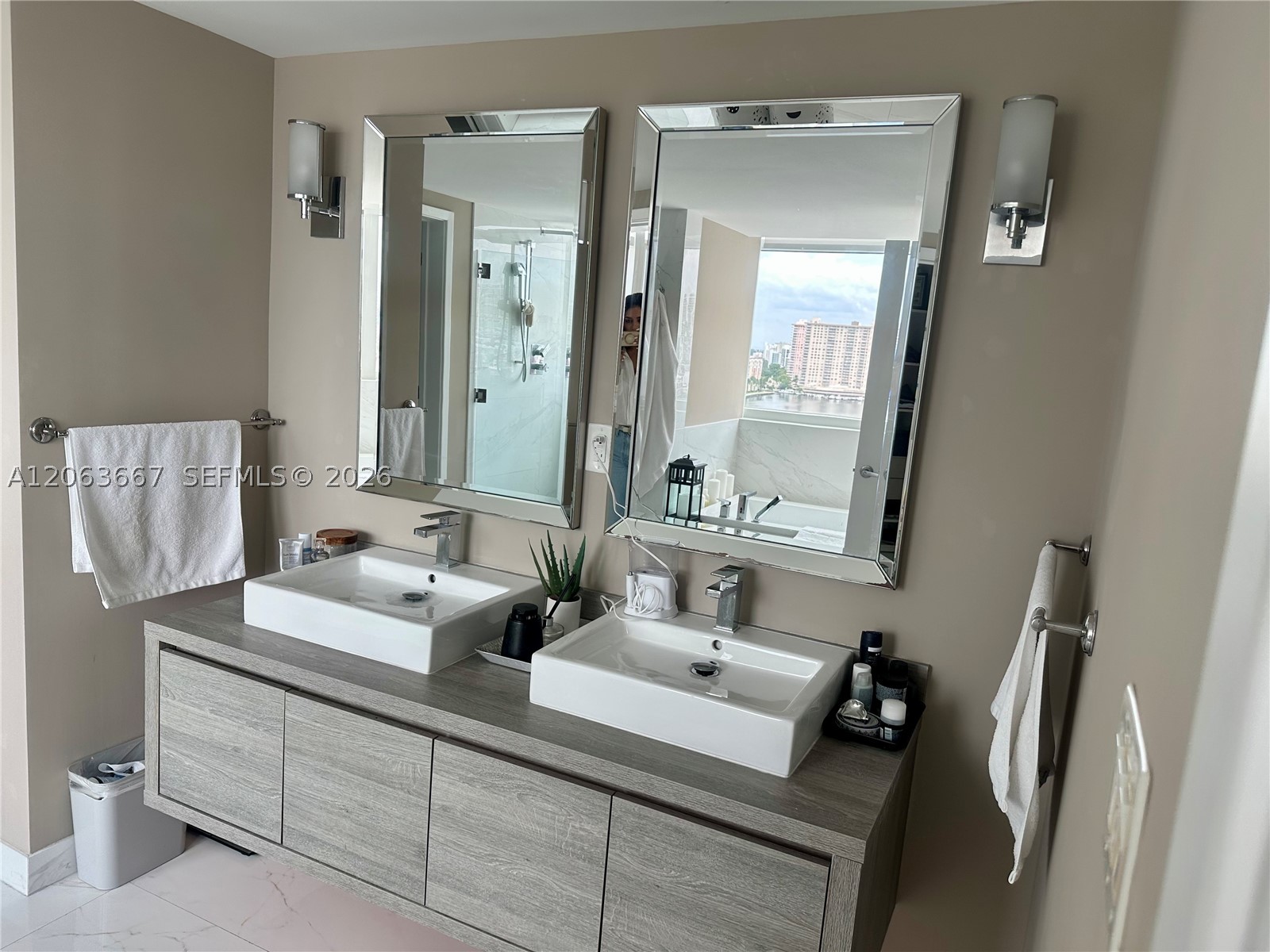 400 Sunny Isles Blvd #1401, Sunny Isles Beach FL 33160
