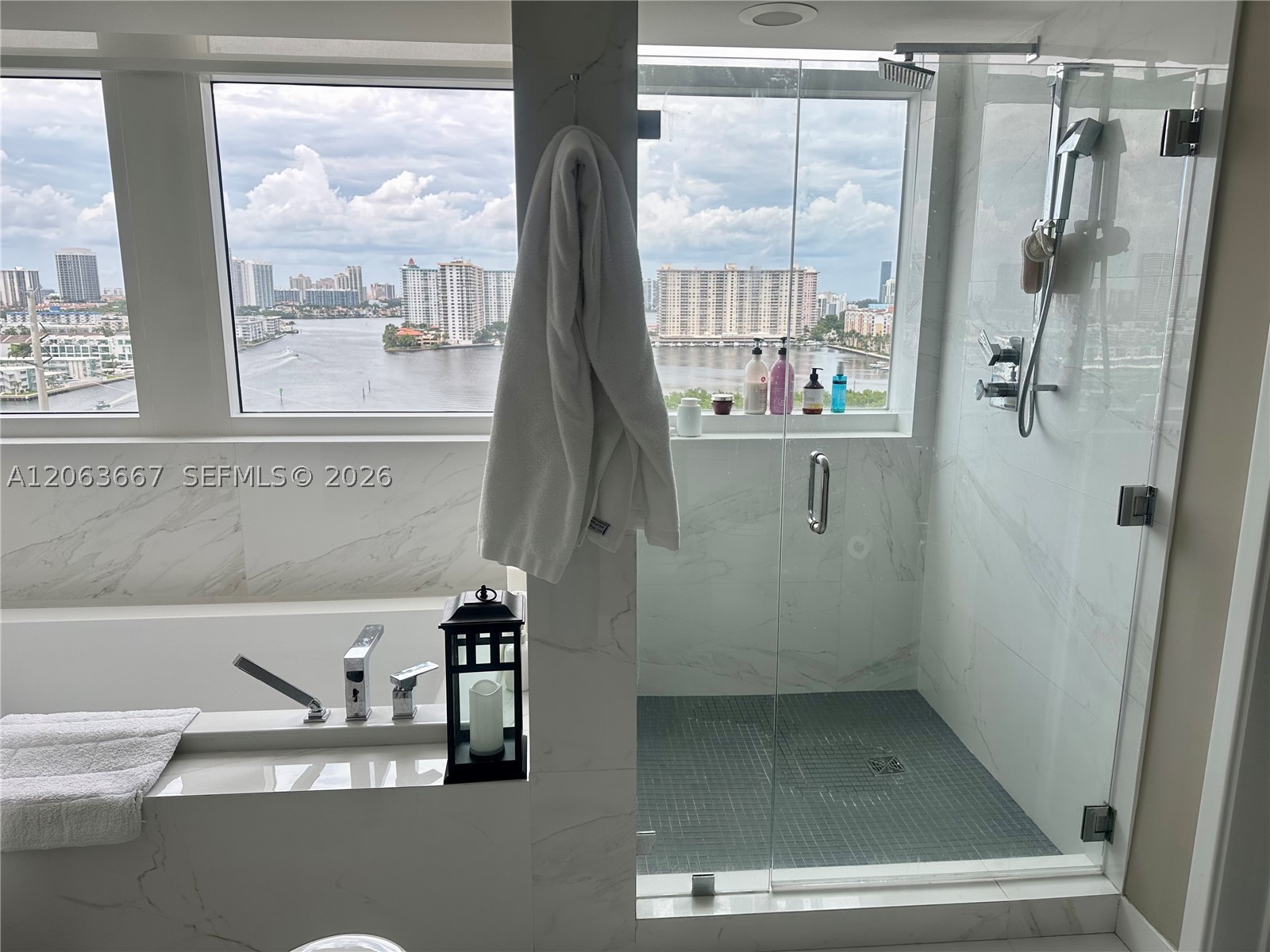 400 Sunny Isles Blvd #1401, Sunny Isles Beach FL 33160