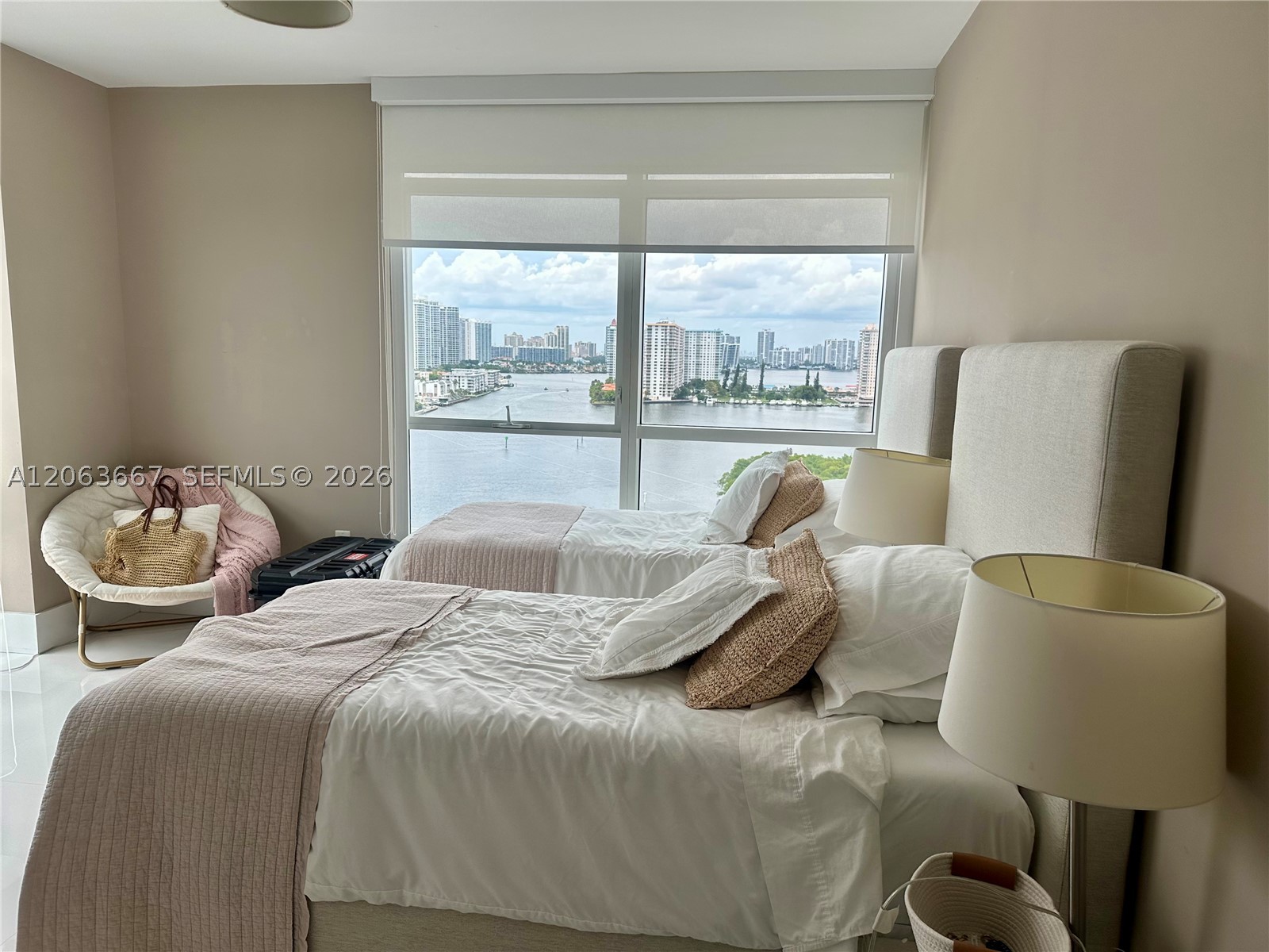 400 Sunny Isles Blvd #1401, Sunny Isles Beach FL 33160