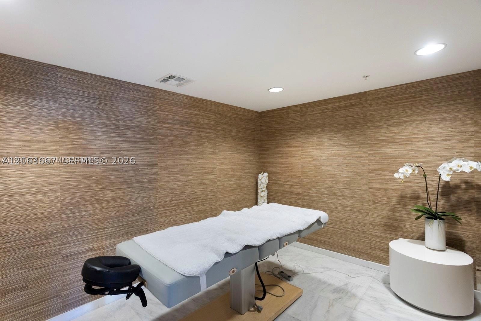 400 Sunny Isles Blvd #1401, Sunny Isles Beach FL 33160