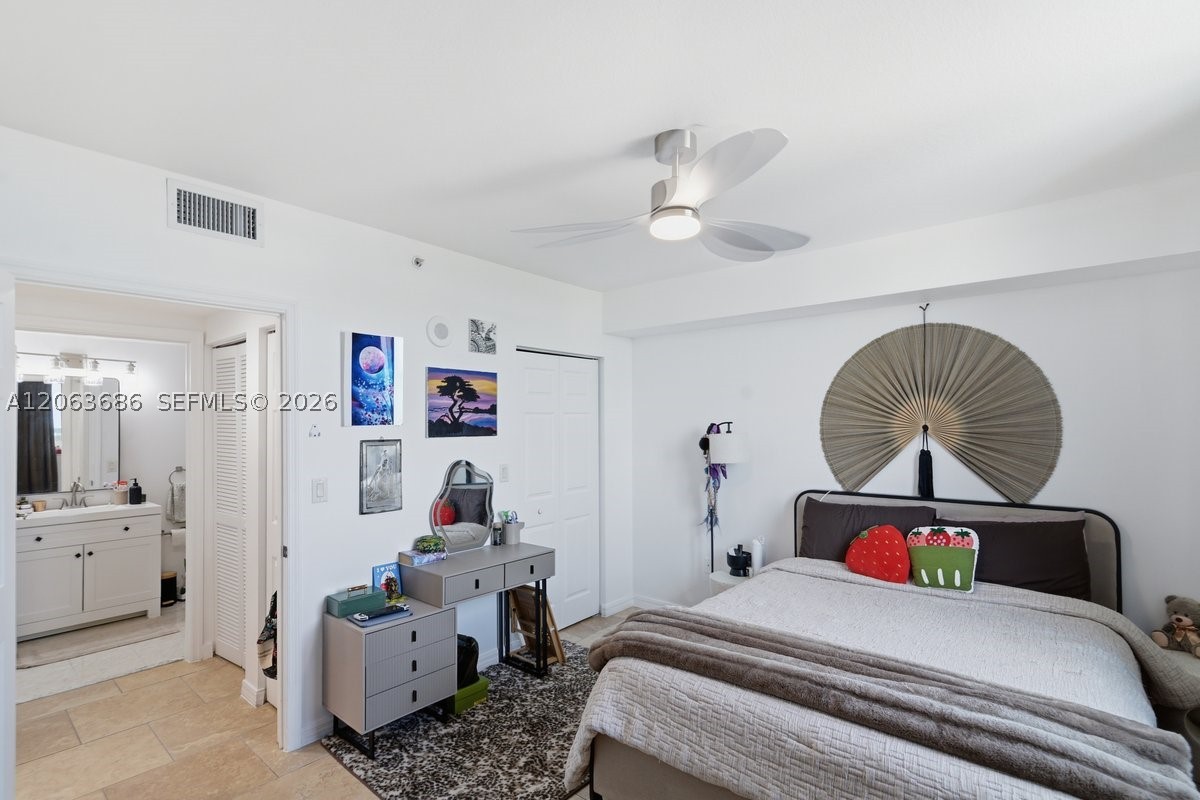 4242 NW 2nd St #807, Miami FL 33126