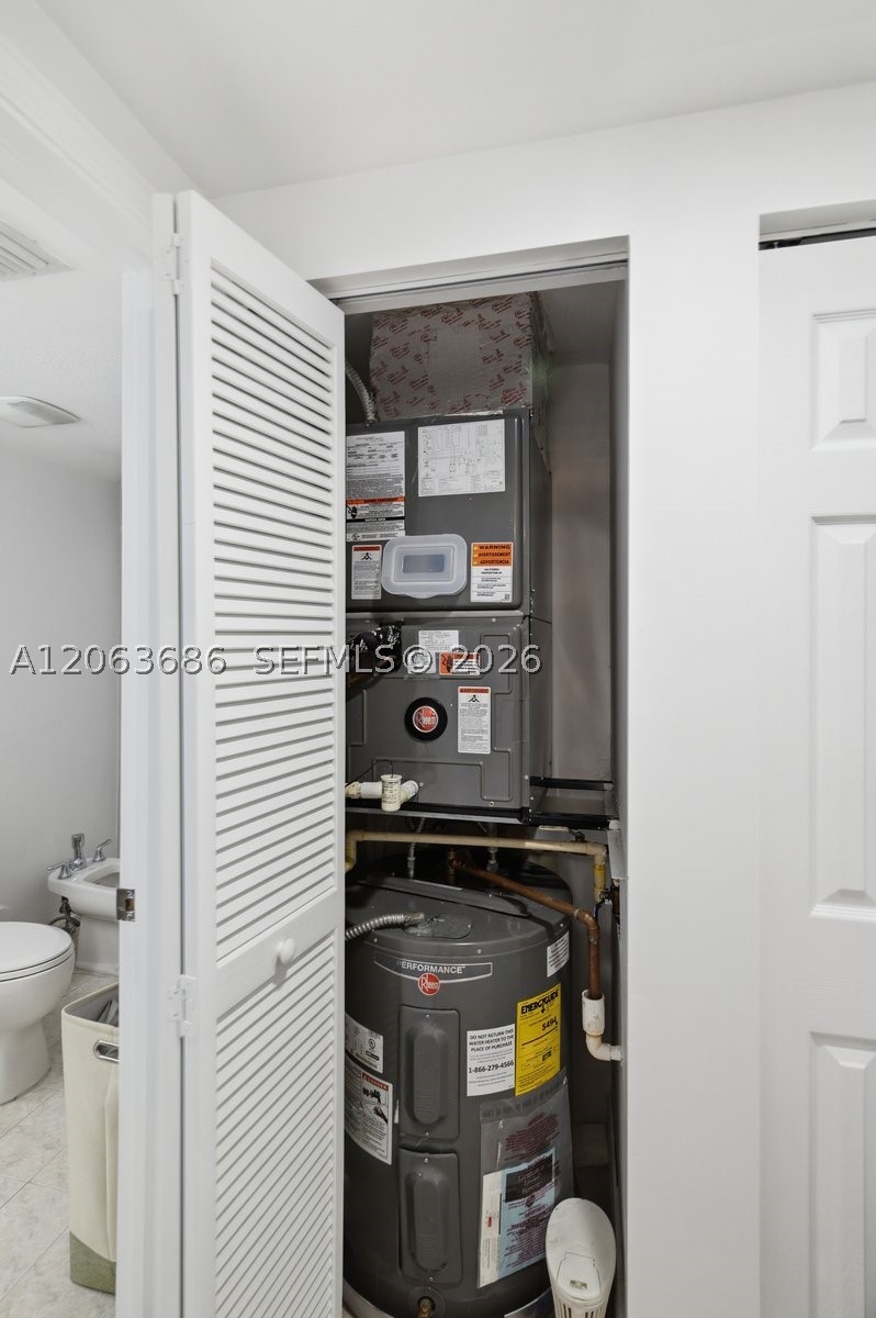 4242 NW 2nd St #807, Miami FL 33126
