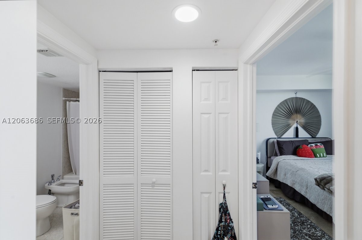 4242 NW 2nd St #807, Miami FL 33126