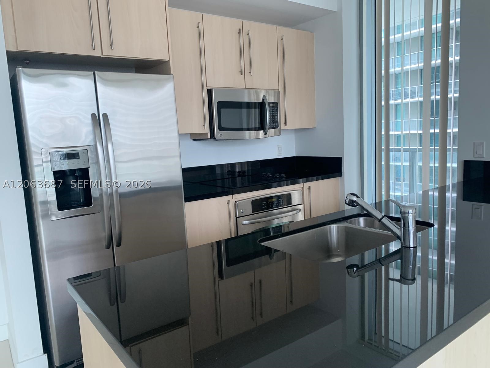 79 SW 12 ST #1707, Miami FL 33130