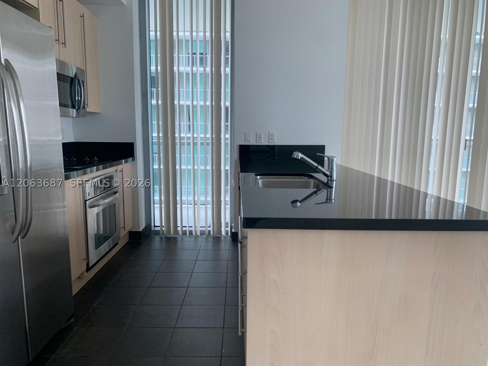 79 SW 12 ST #1707, Miami FL 33130