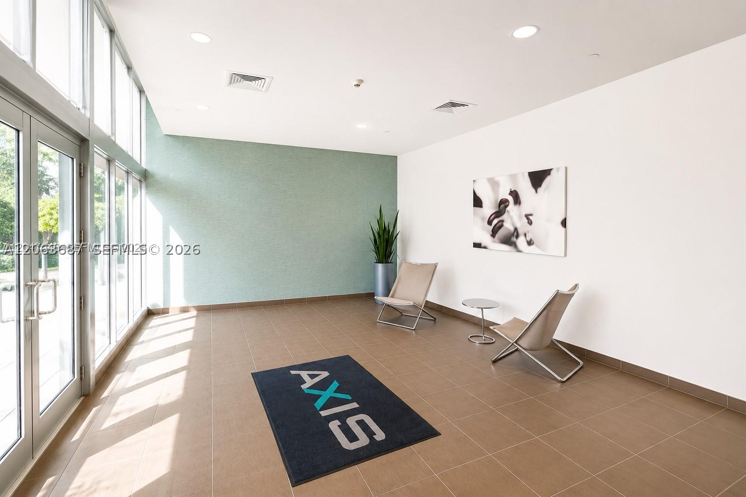 79 SW 12 ST #1707, Miami FL 33130