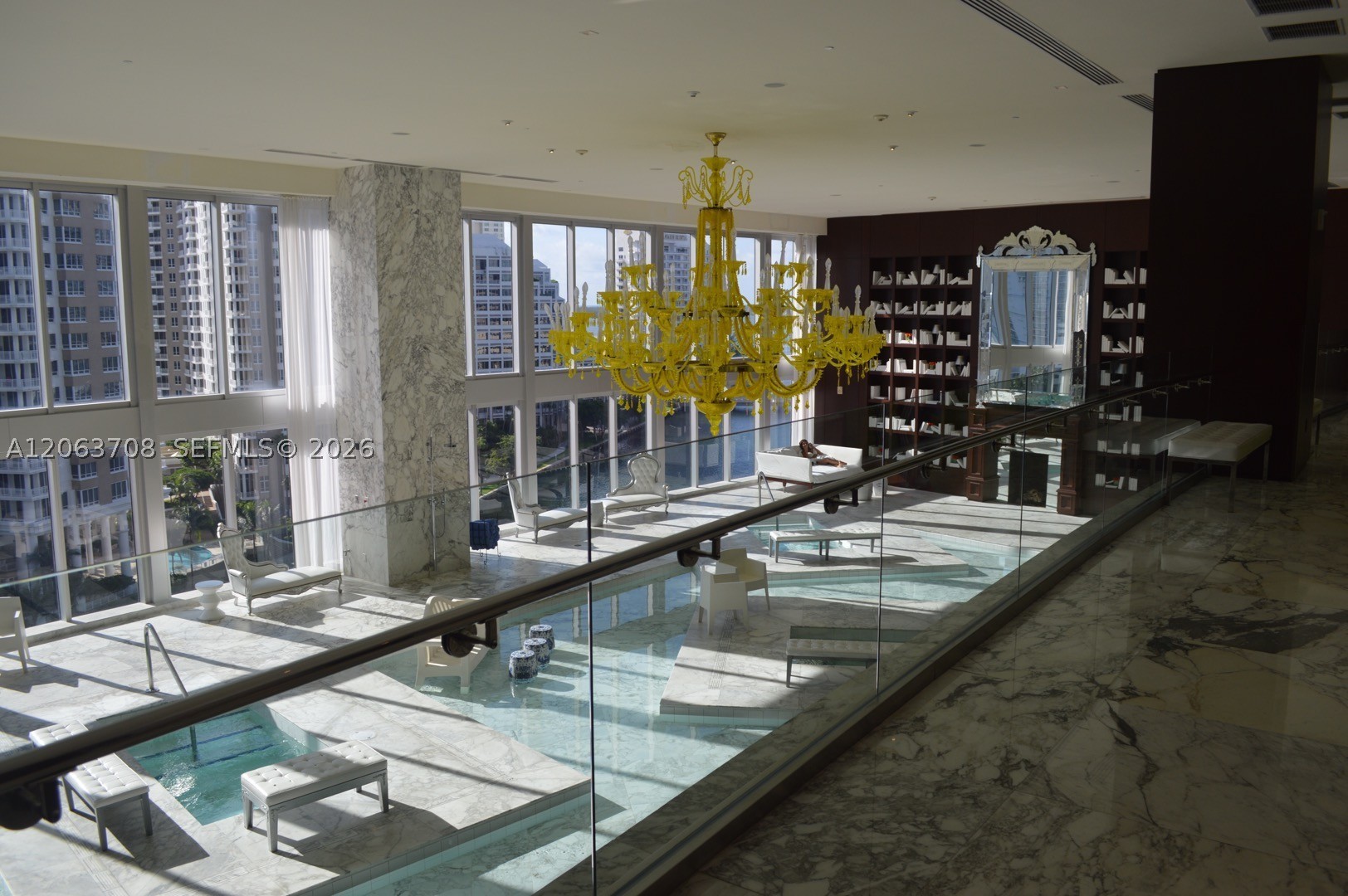 475 Brickell Ave #1814, Miami FL 33131