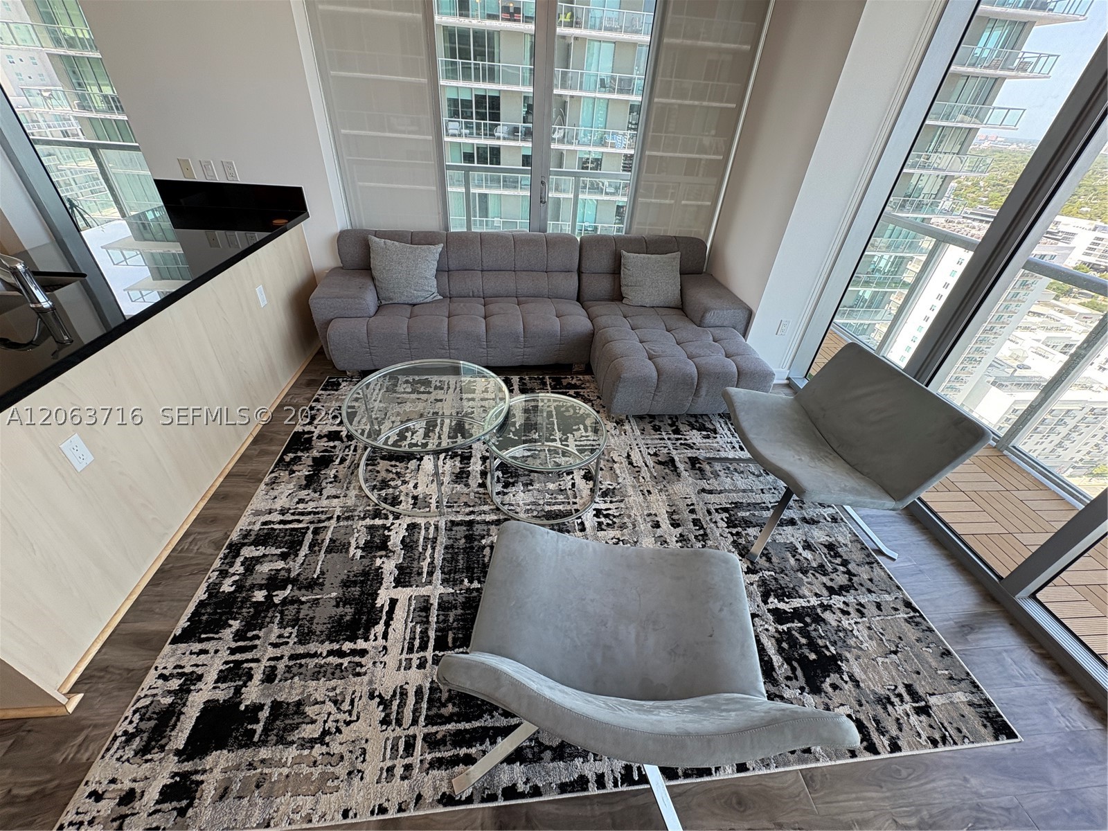 1111 SW 1st Ave #3014-N, Miami FL 33130