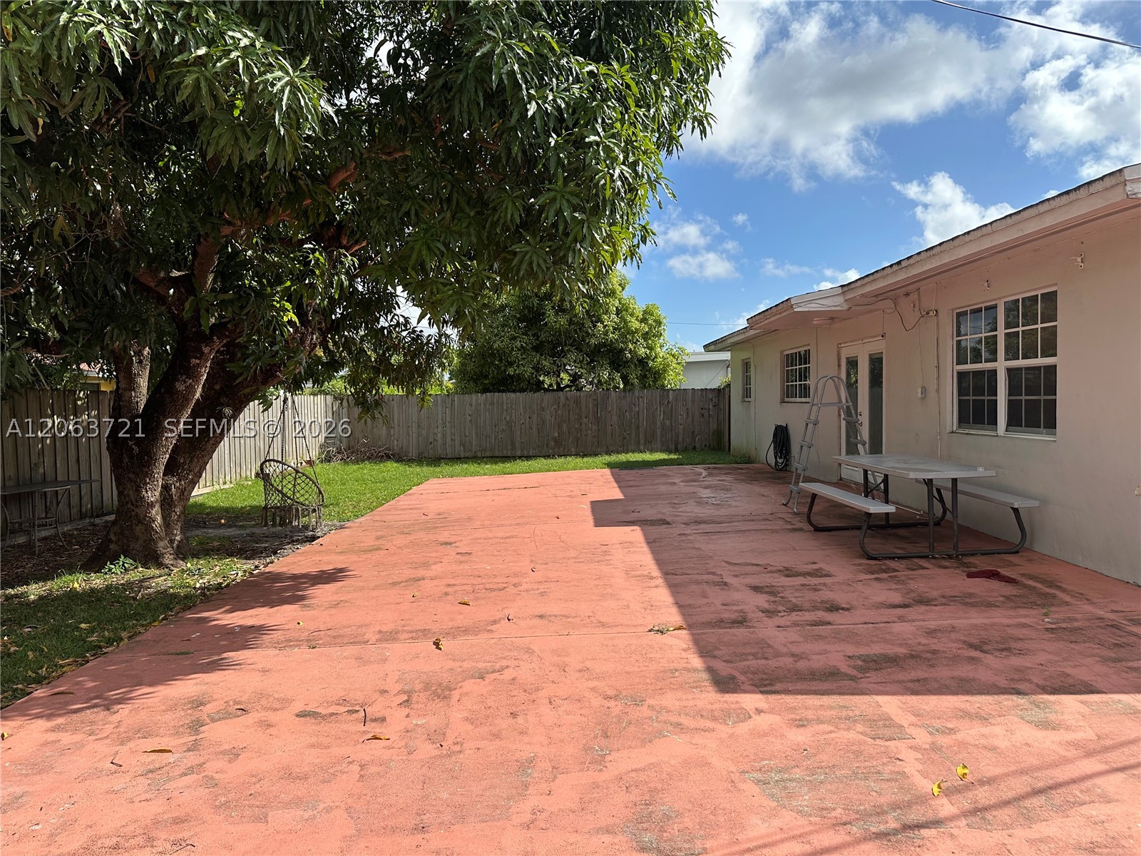 10321 SW 51st St, Miami FL 33165