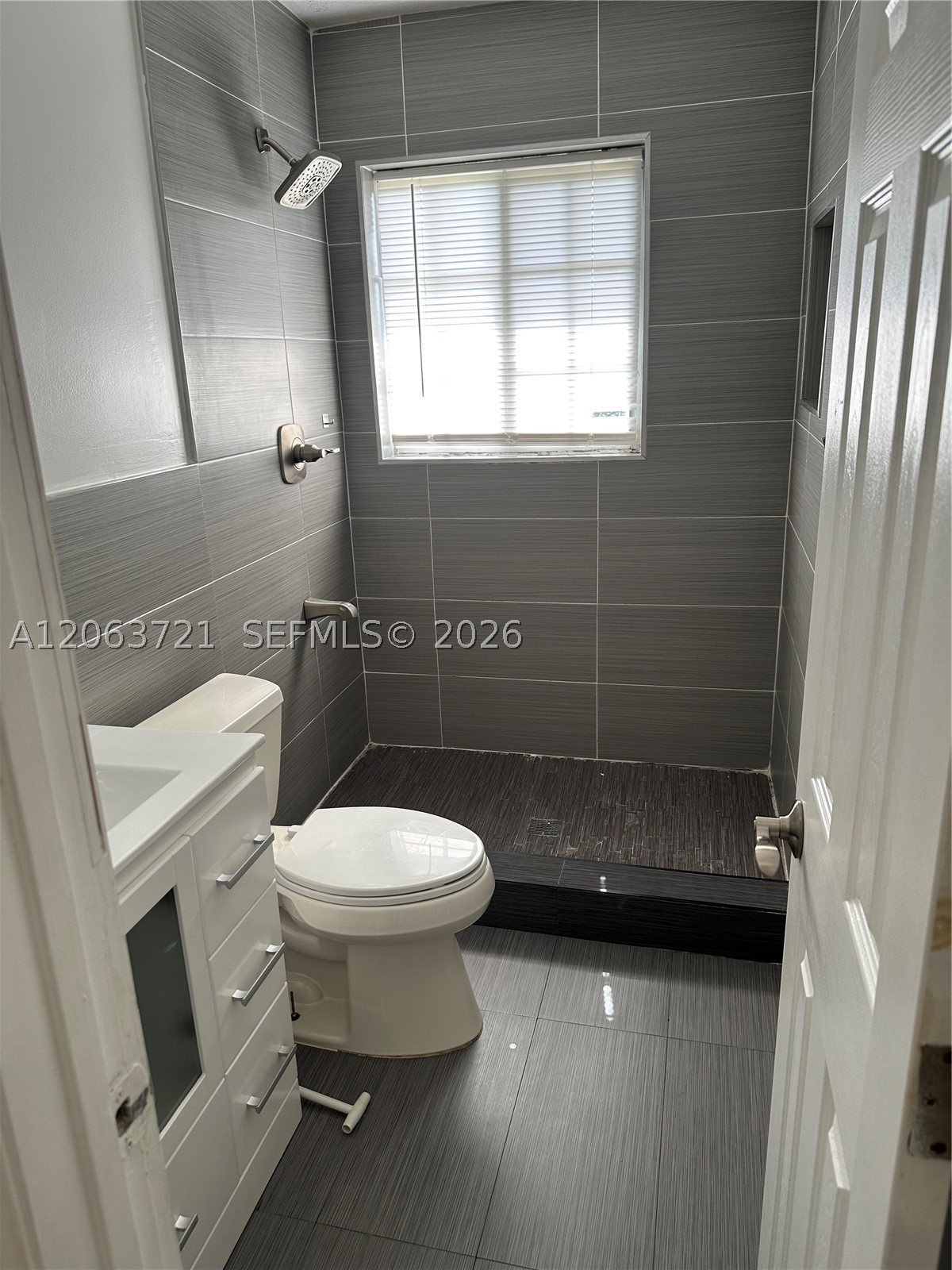 10321 SW 51st St, Miami FL 33165