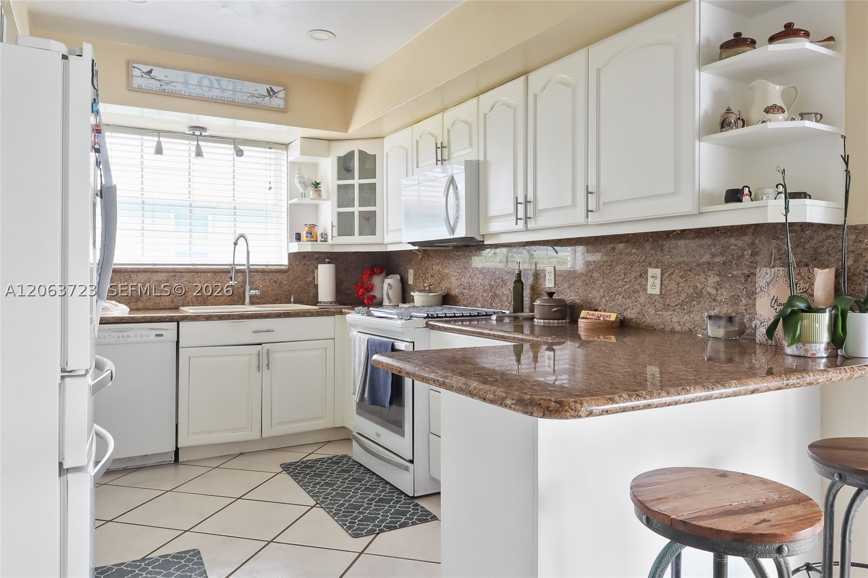 8121 SW 204th St, Cutler Bay FL 33189