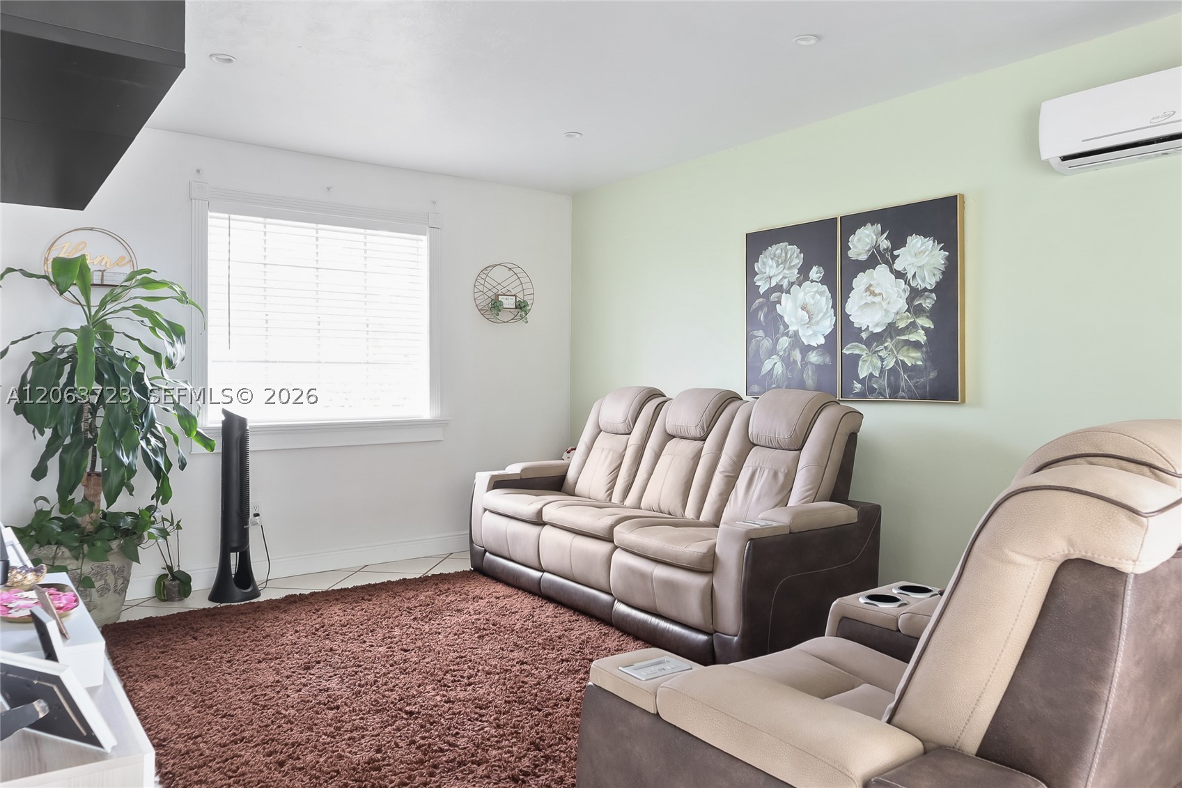 8121 SW 204th St, Cutler Bay FL 33189