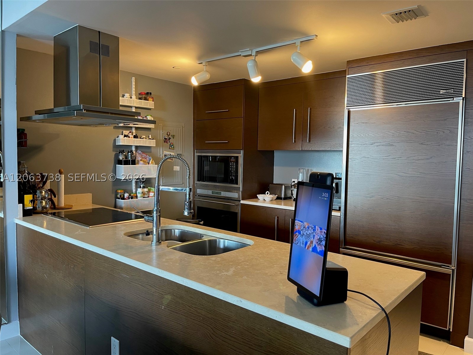 495 Brickell Ave #703, Miami FL 33131