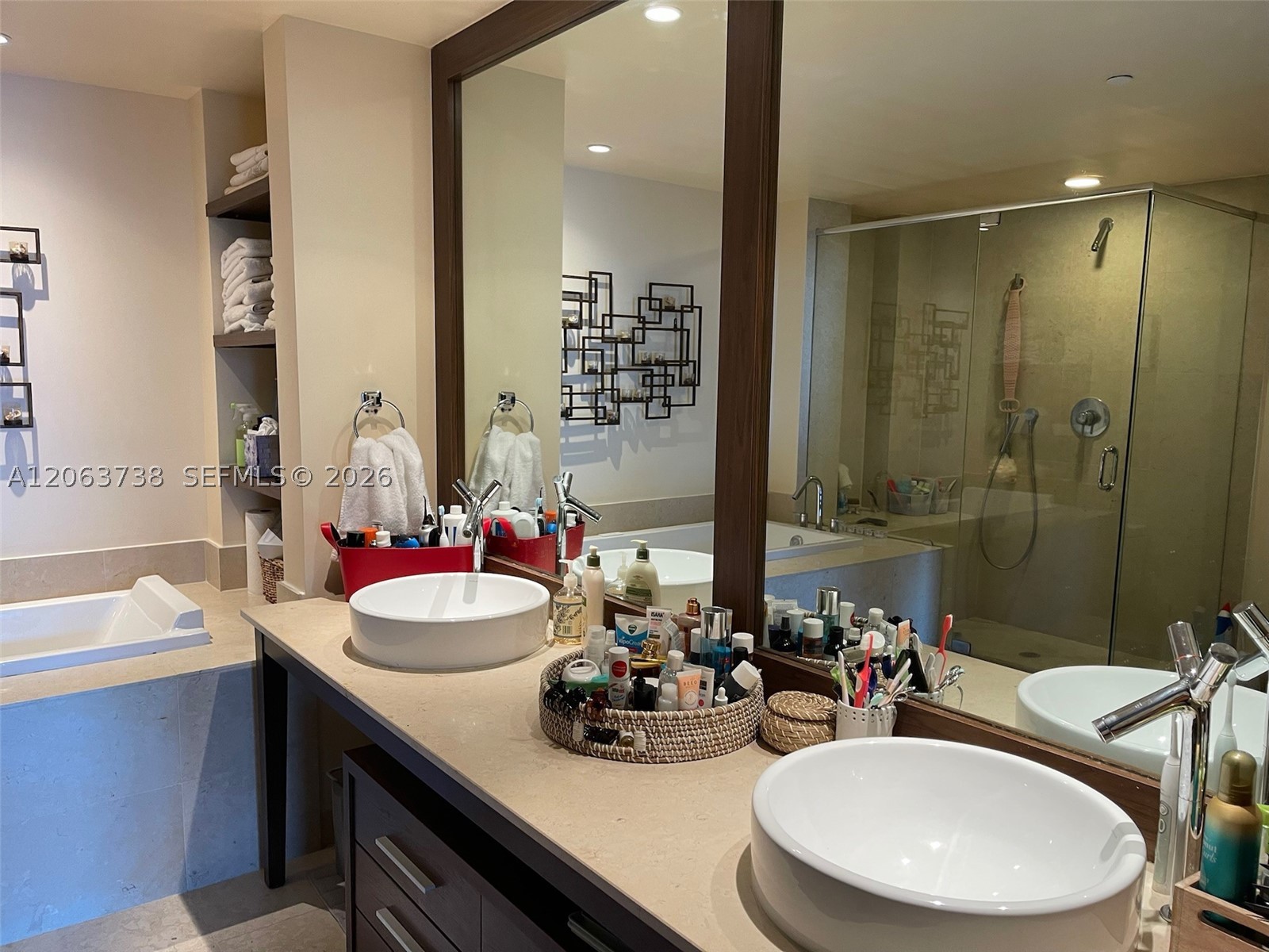 495 Brickell Ave #703, Miami FL 33131