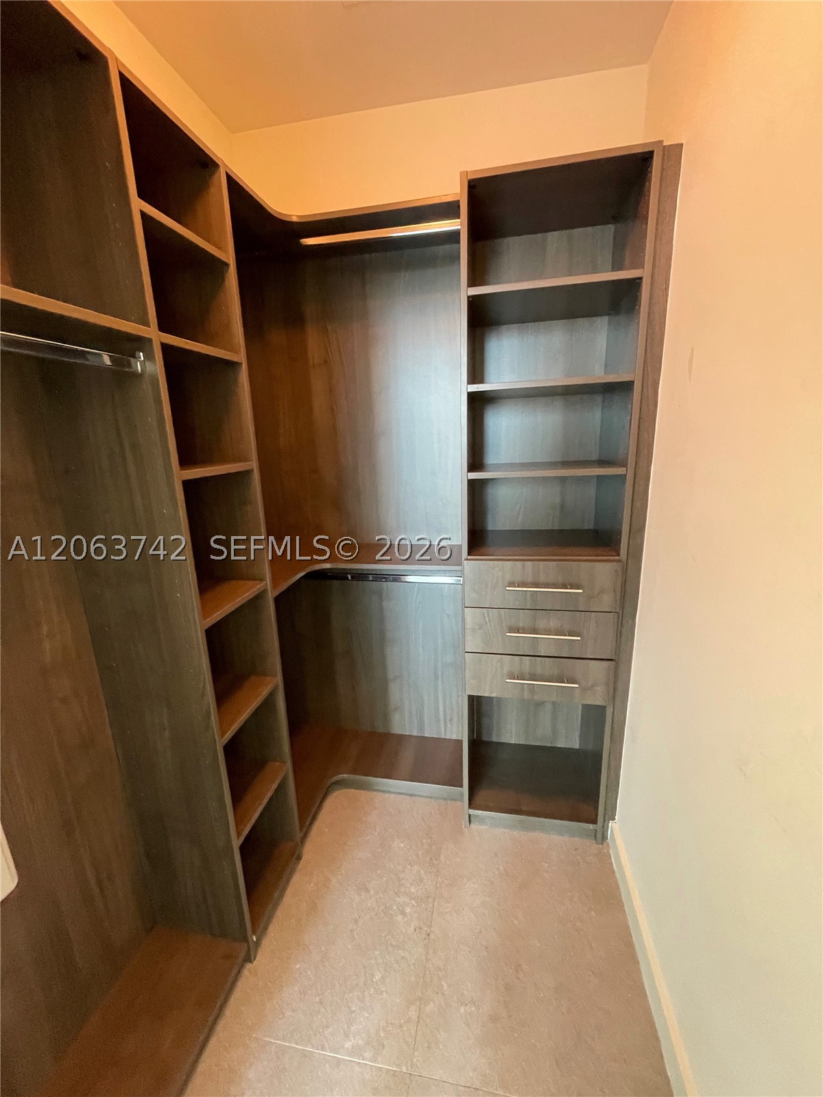1100 S Miami Ave #809, Miami FL 33130