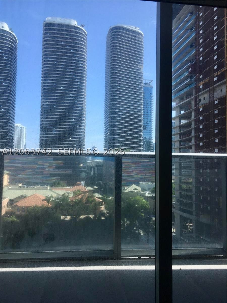 1100 S Miami Ave #809, Miami FL 33130