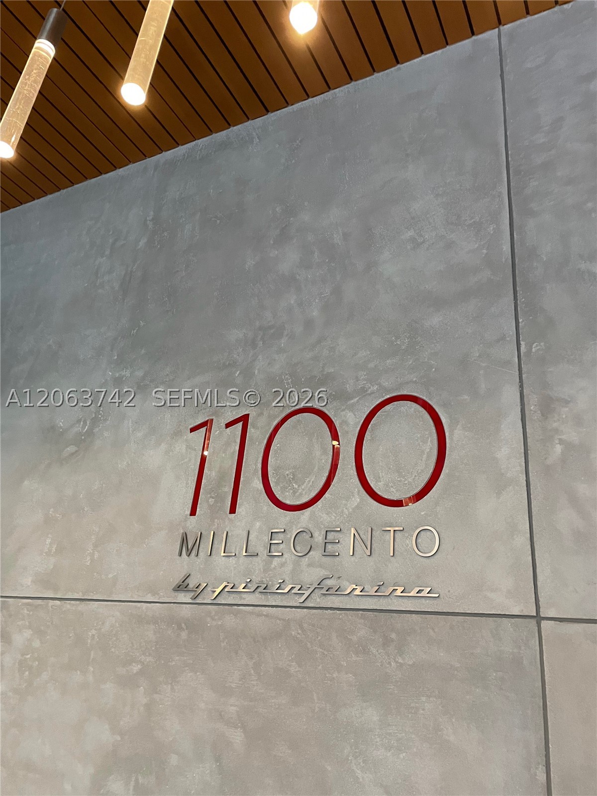 1100 S Miami Ave #809, Miami FL 33130