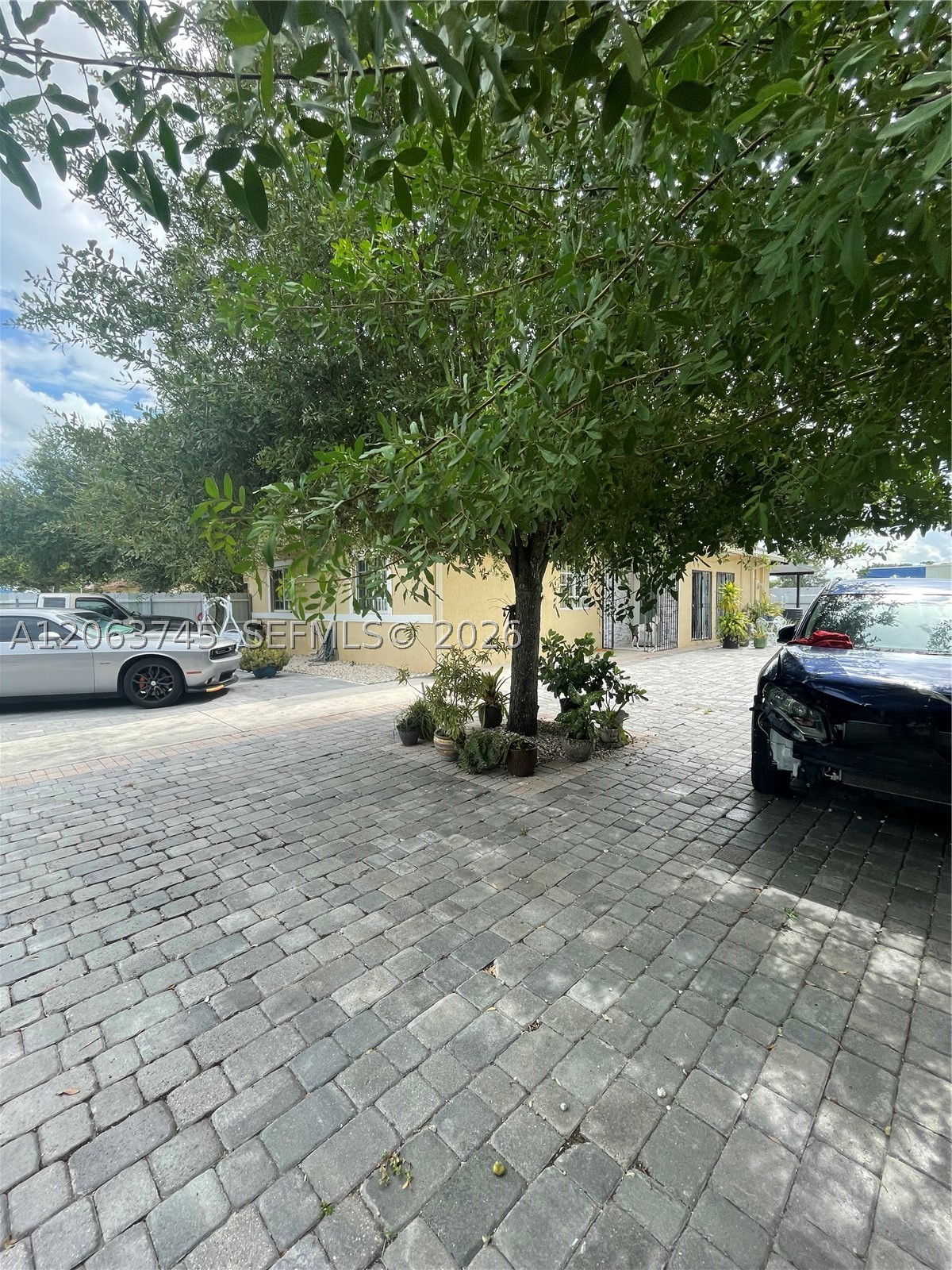 20764 NW 31st Ave, Miami Gardens FL 33056
