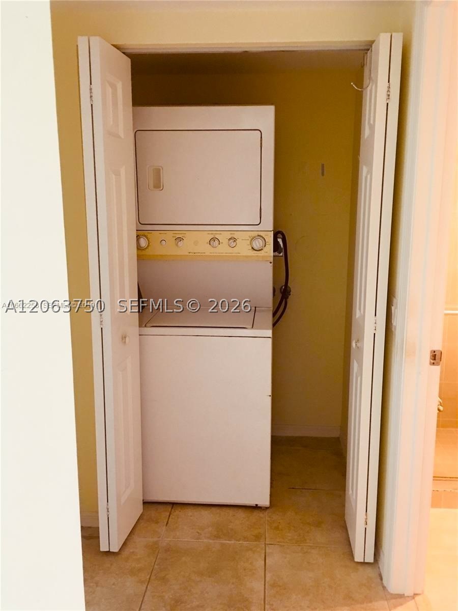 201 Golden Isles Dr #409, Hallandale Beach FL 33009