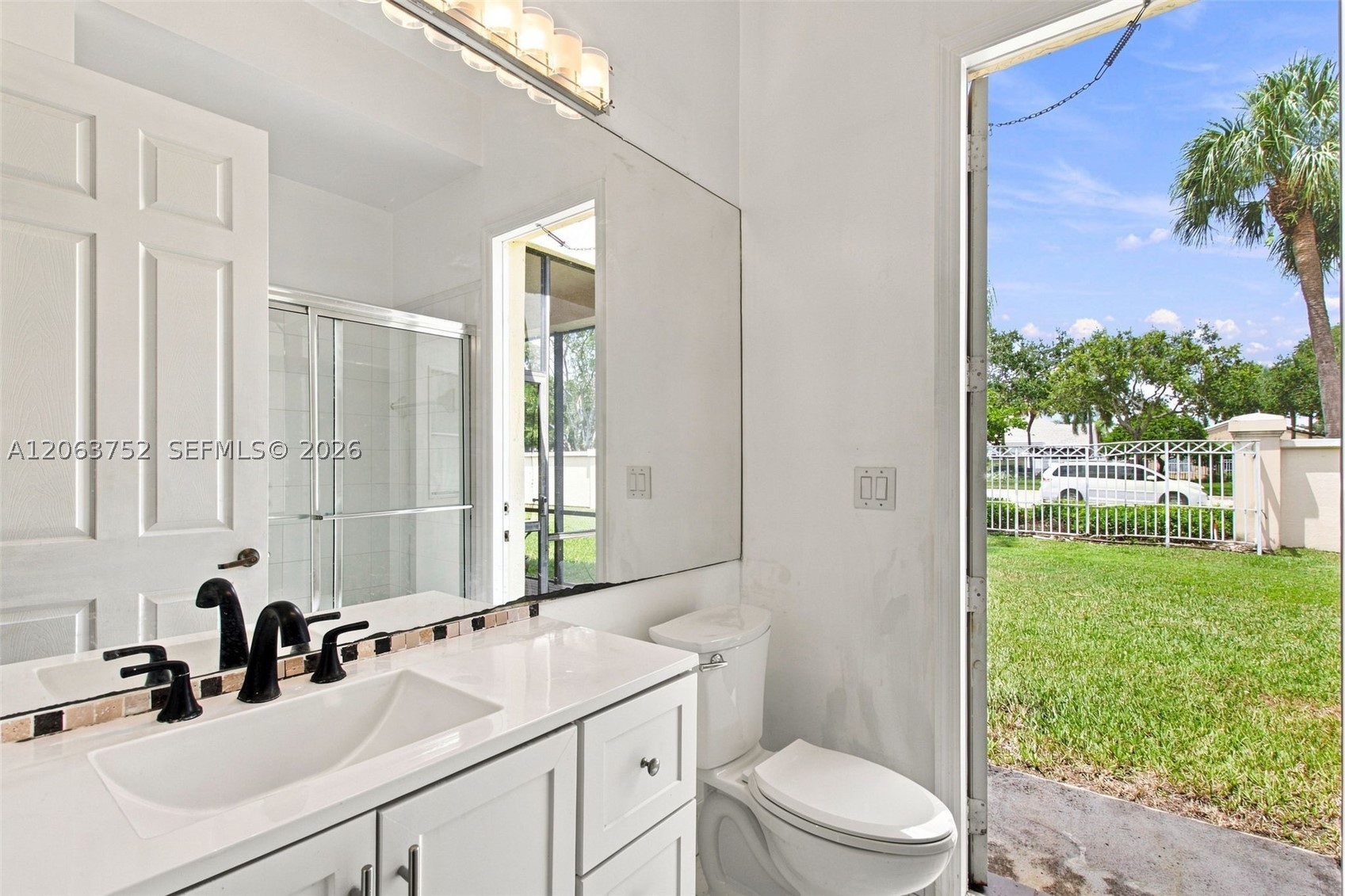344 SW 159th Ln, Pembroke Pines FL 33027