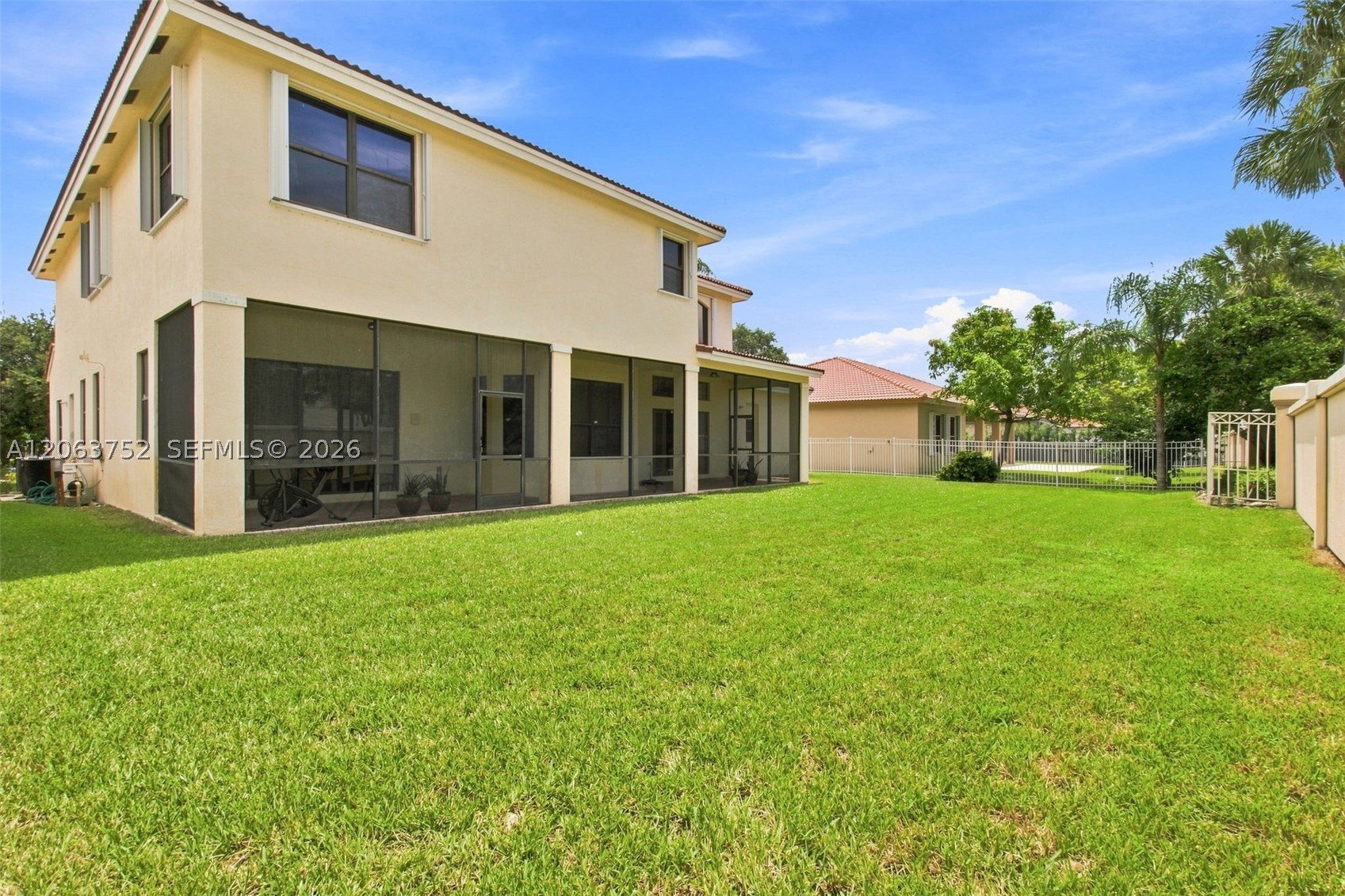 344 SW 159th Ln, Pembroke Pines FL 33027