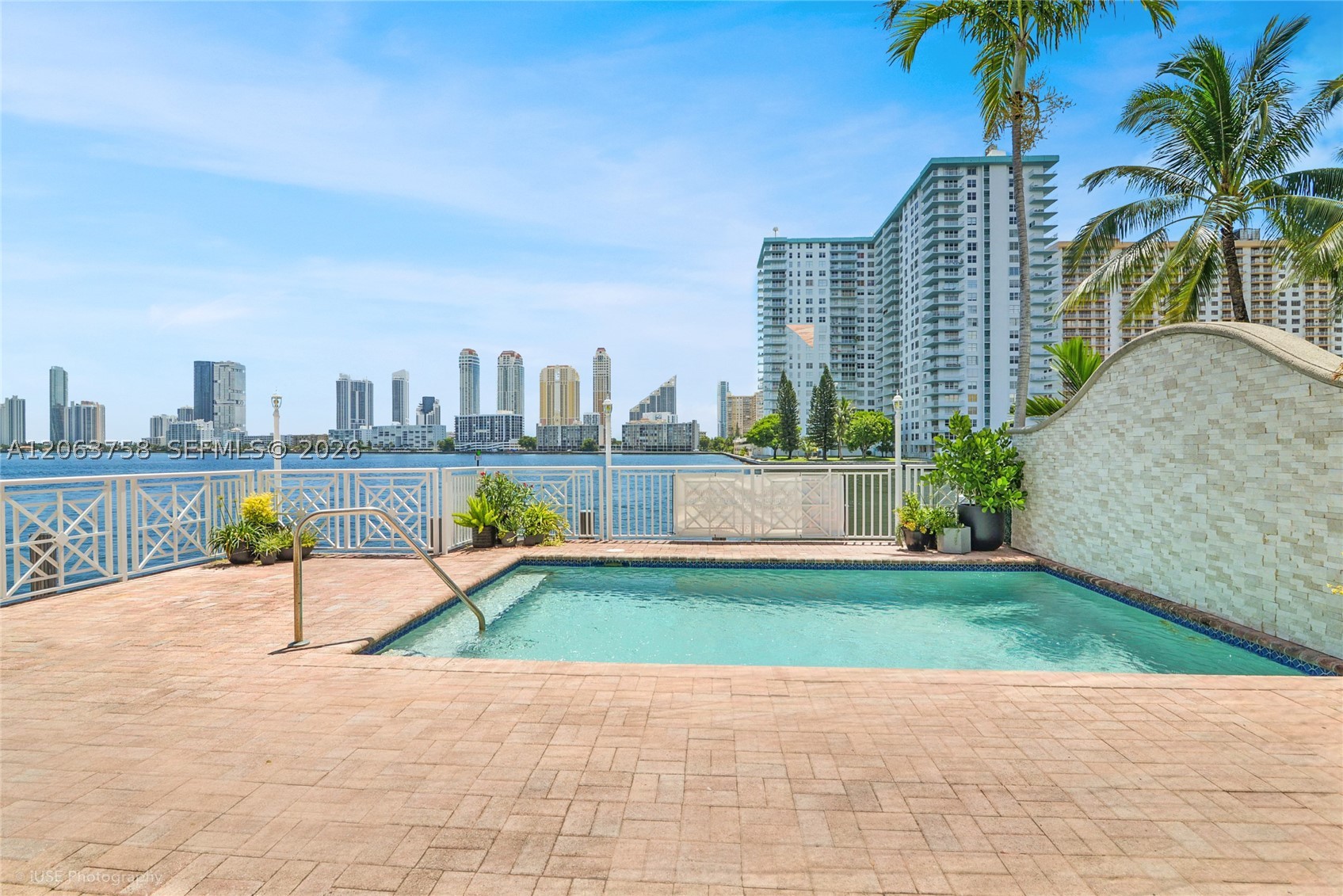 3972 NE 171st St, North Miami Beach FL 33160