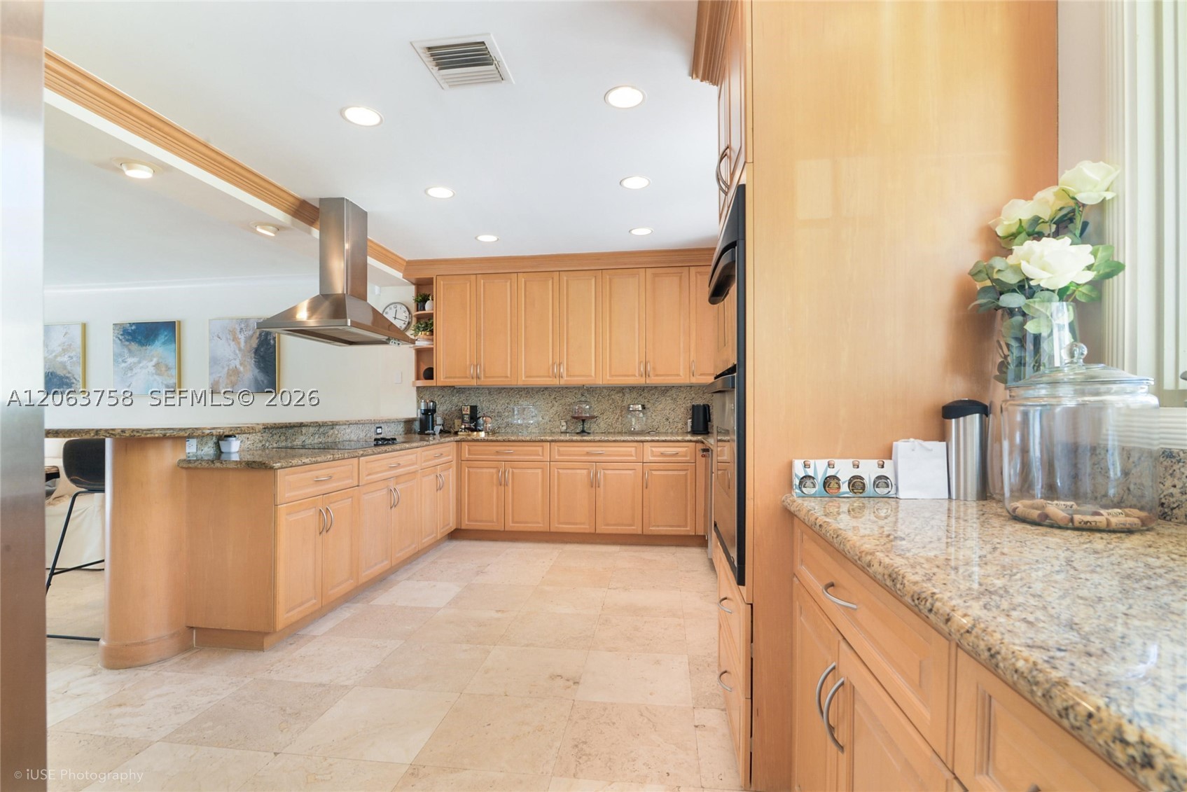 3972 NE 171st St, North Miami Beach FL 33160