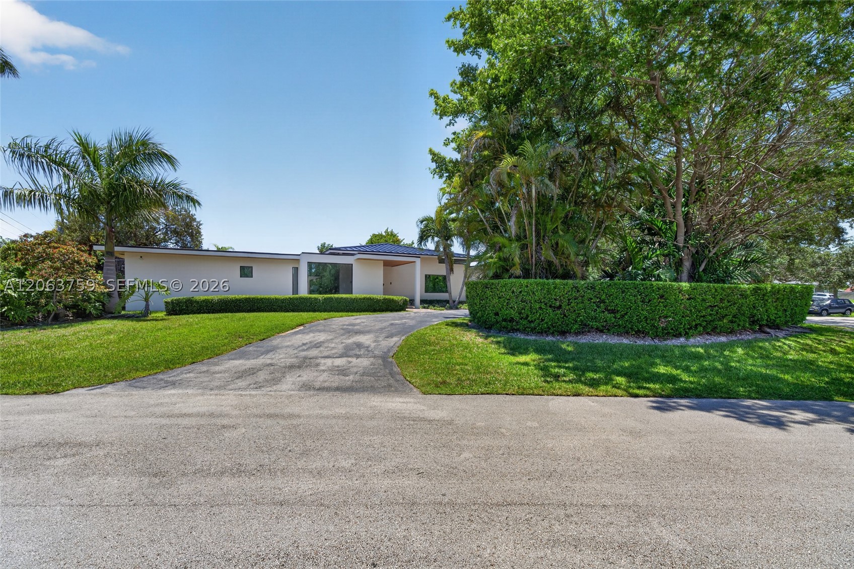8880 SW 149th St, Palmetto Bay FL 33176