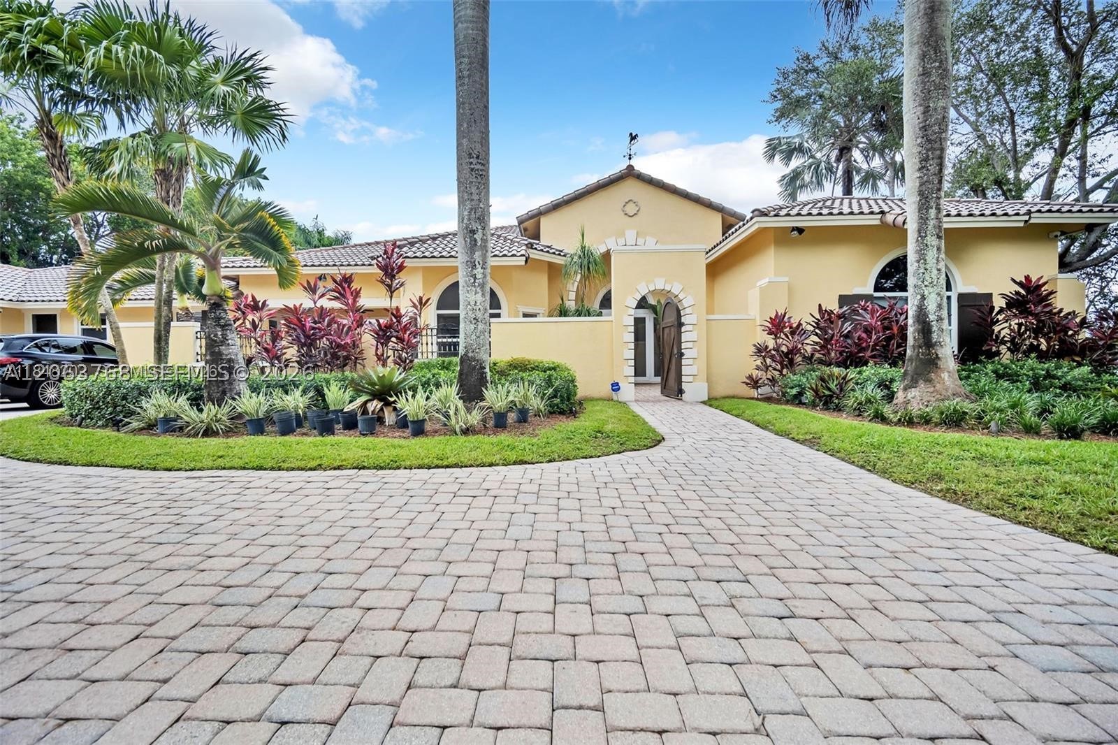 14211 Sunset Ln, Southwest Ranches FL 33330