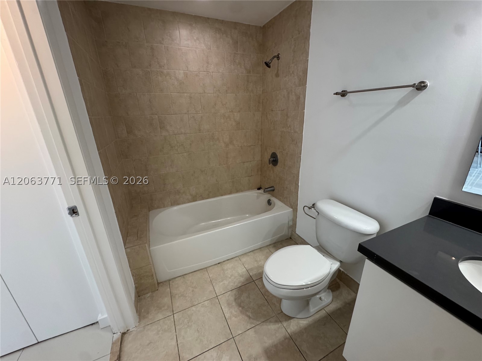 90 SW 3rd St #2314, Miami FL 33130