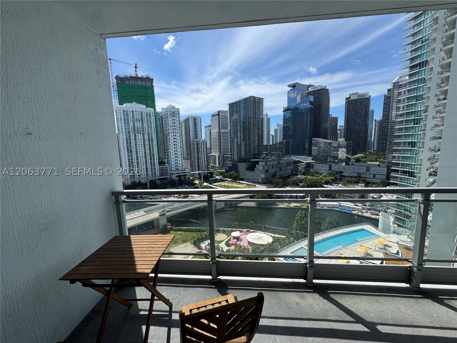 90 SW 3rd St #2314, Miami FL 33130