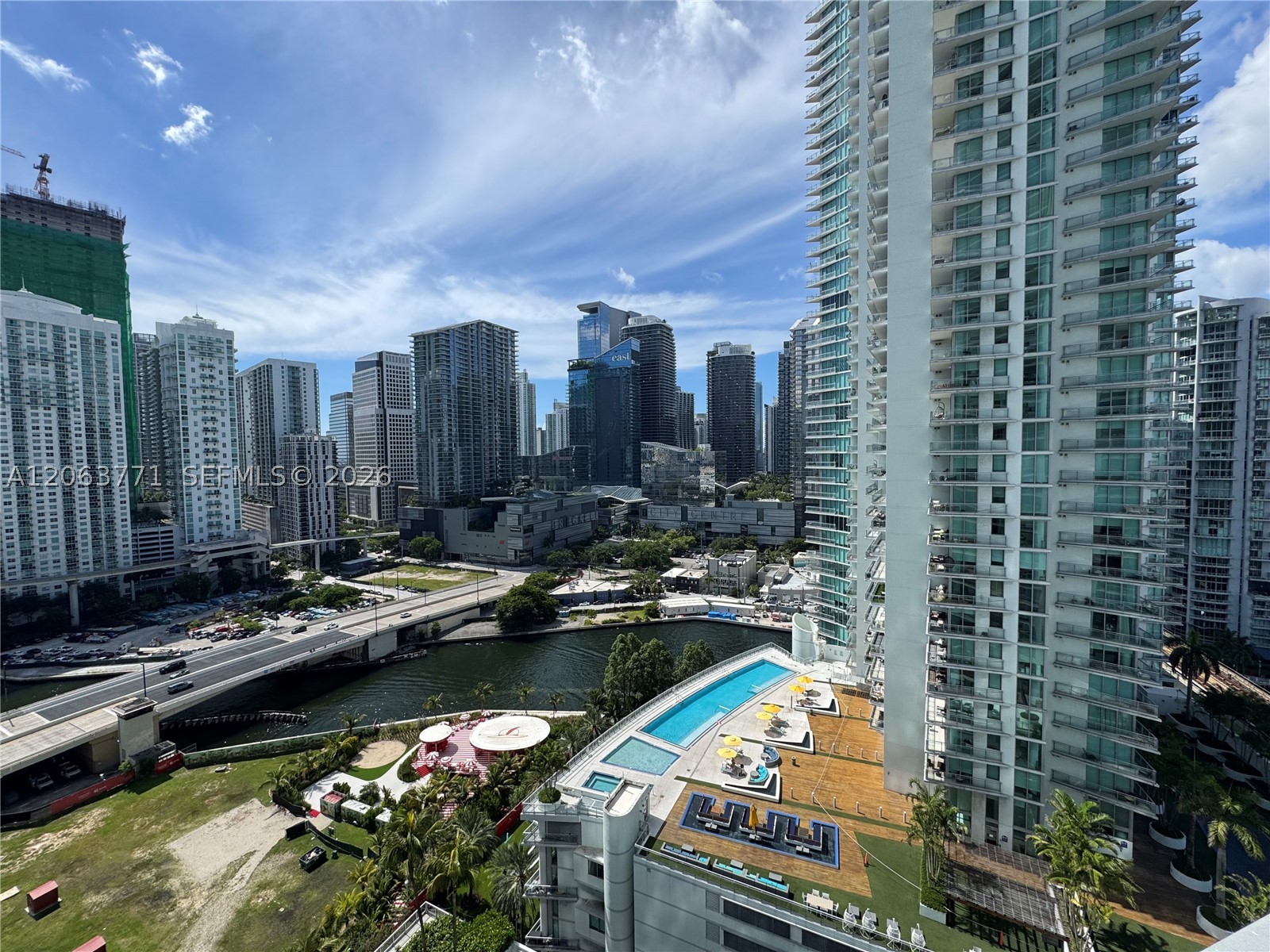 90 SW 3rd St #2314, Miami FL 33130