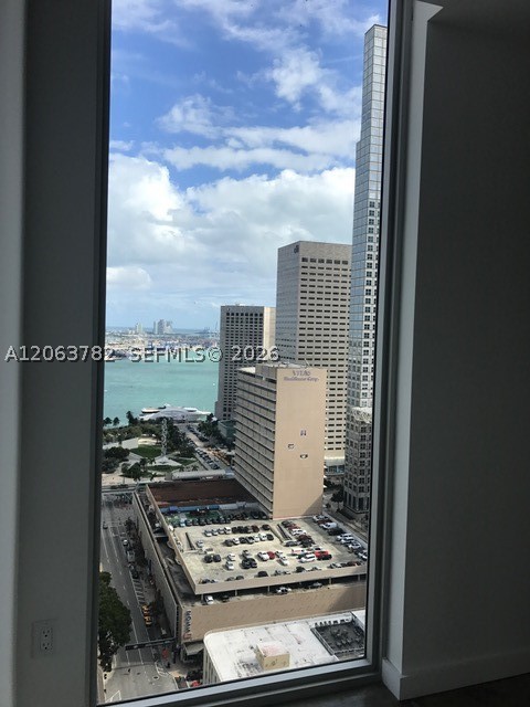 151 SE 1st St #2801, Miami FL 33131
