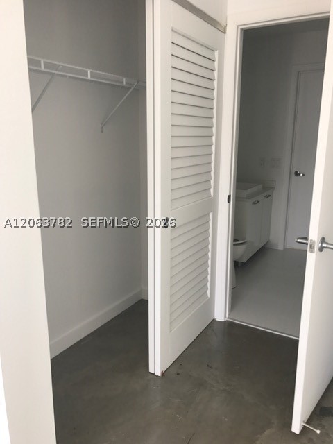 151 SE 1st St #2801, Miami FL 33131