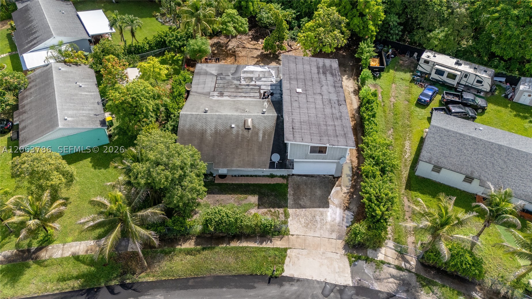 155 SW 16th Ter, Homestead FL 33030