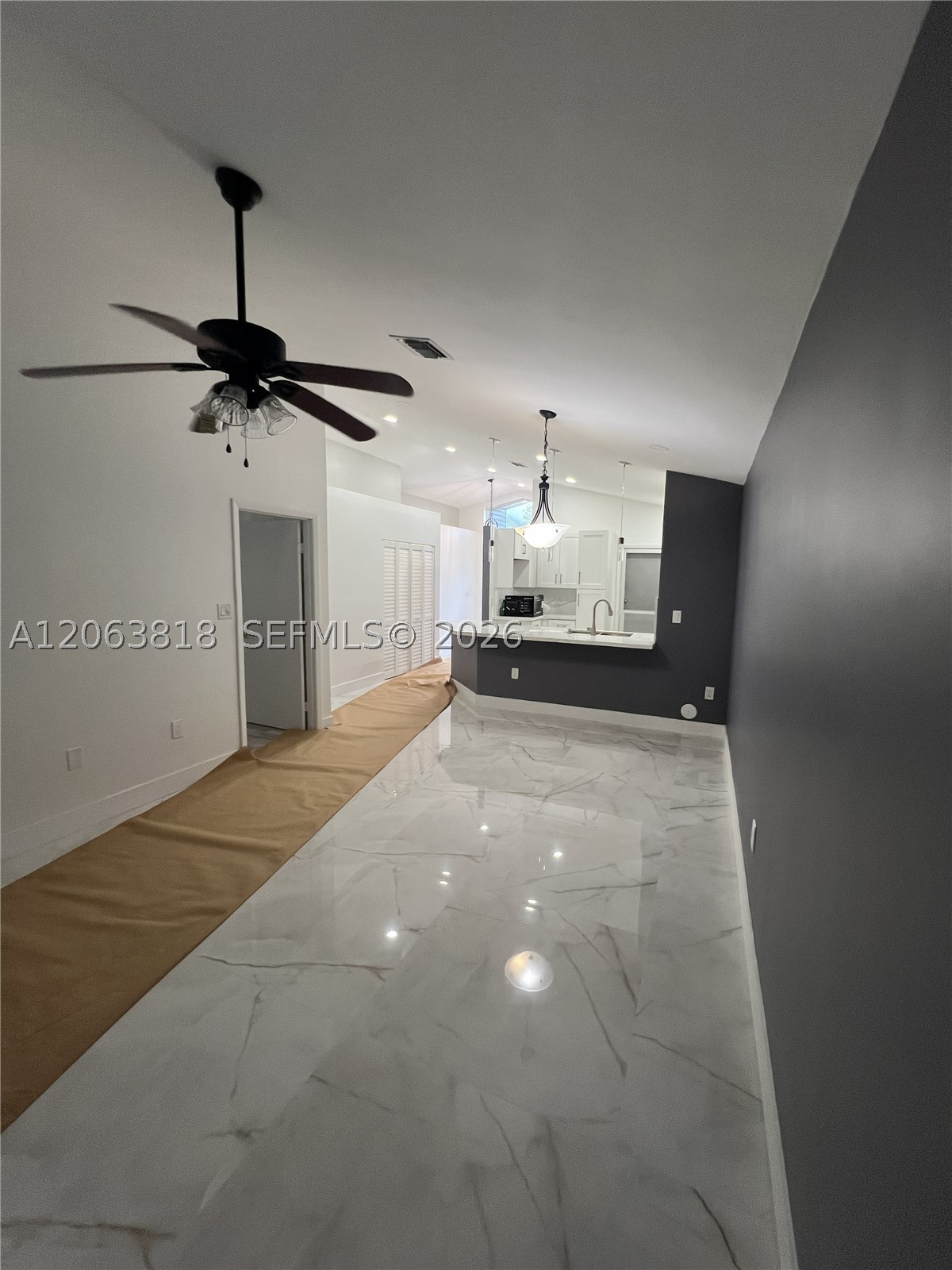 289 SW 159th Ln, Sunrise FL 33326