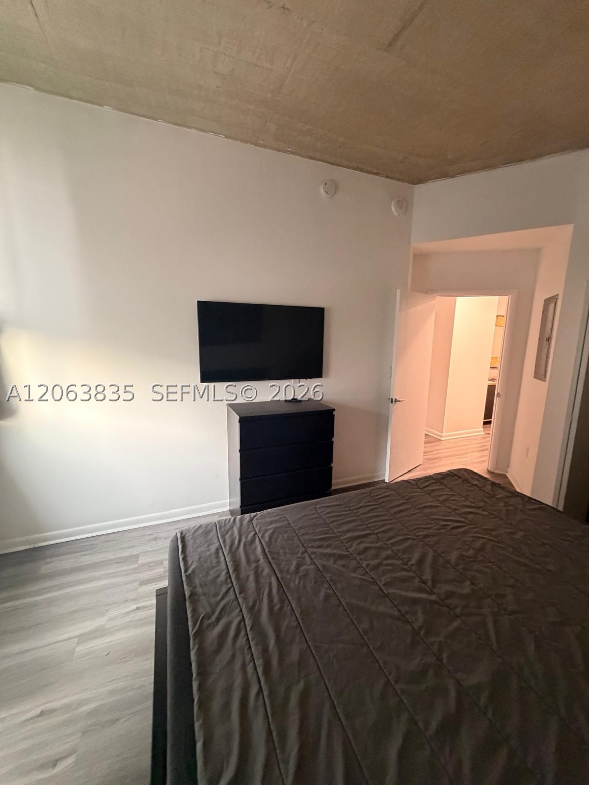 133 NE 2nd Ave #401, Miami FL 33132