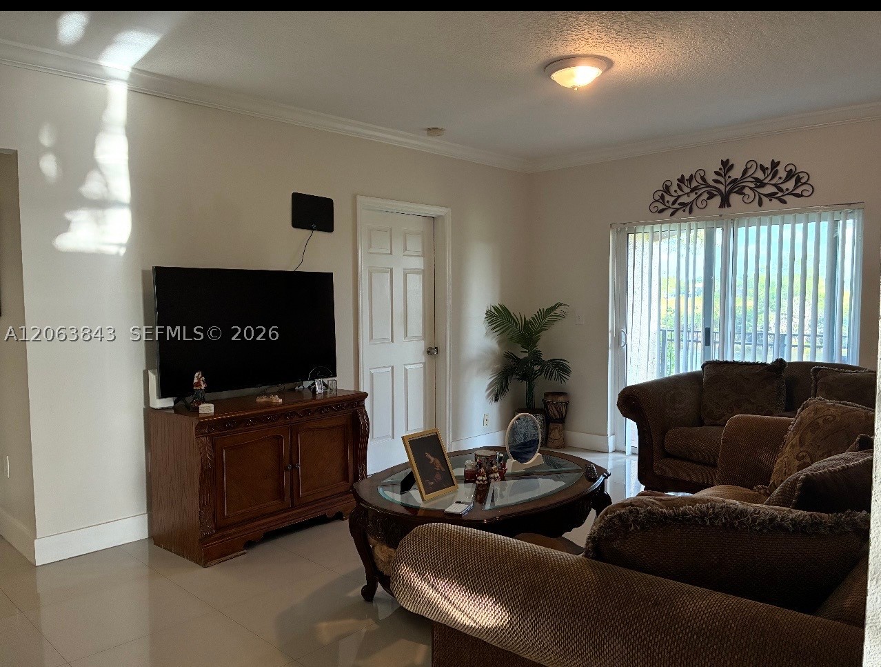 230 SW 117th Ter #11102, Pembroke Pines FL 33025